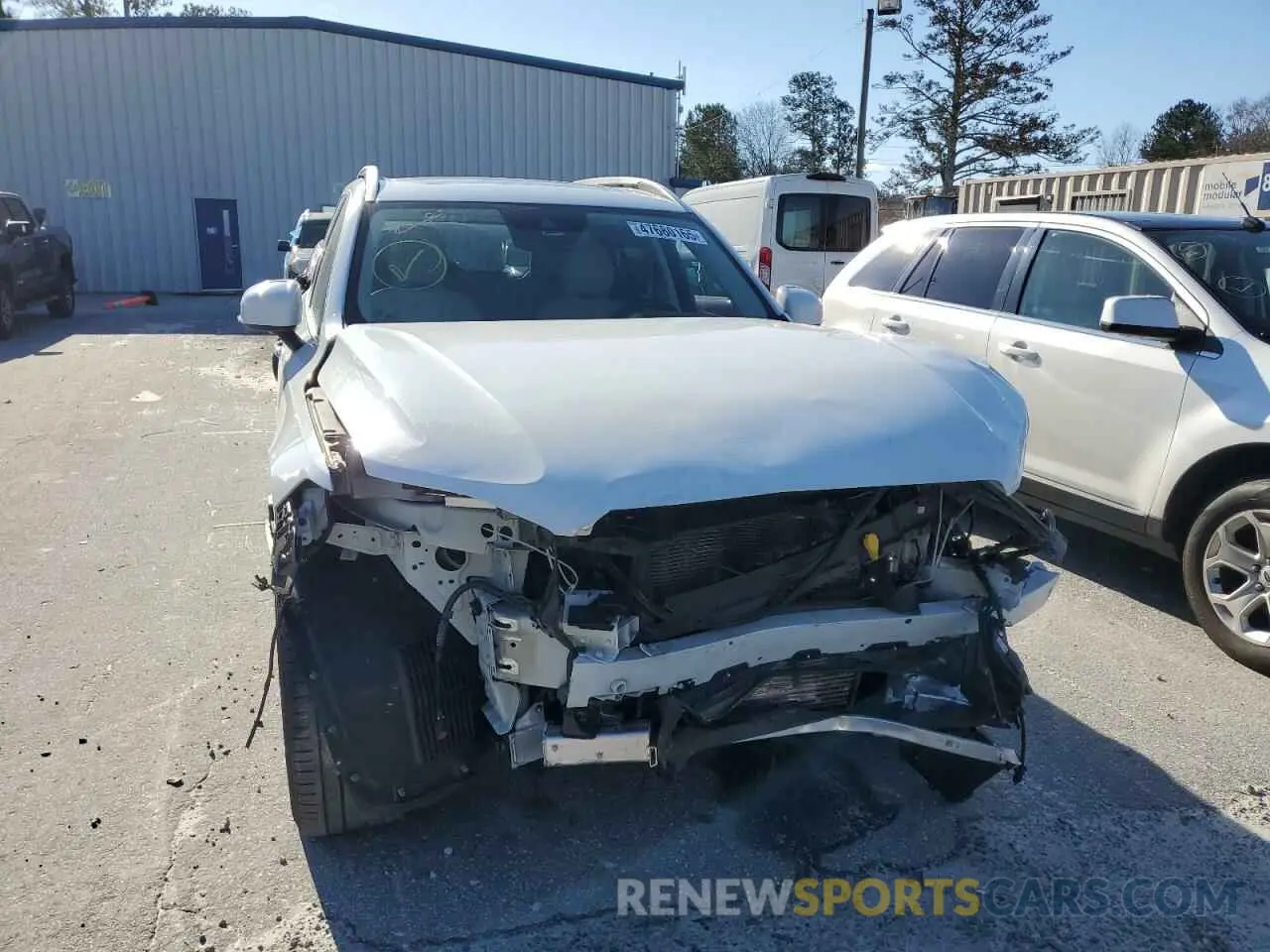 5 fotografías del automóvil dañado YV4102CK2K1425064 VOLVO XC90 2019