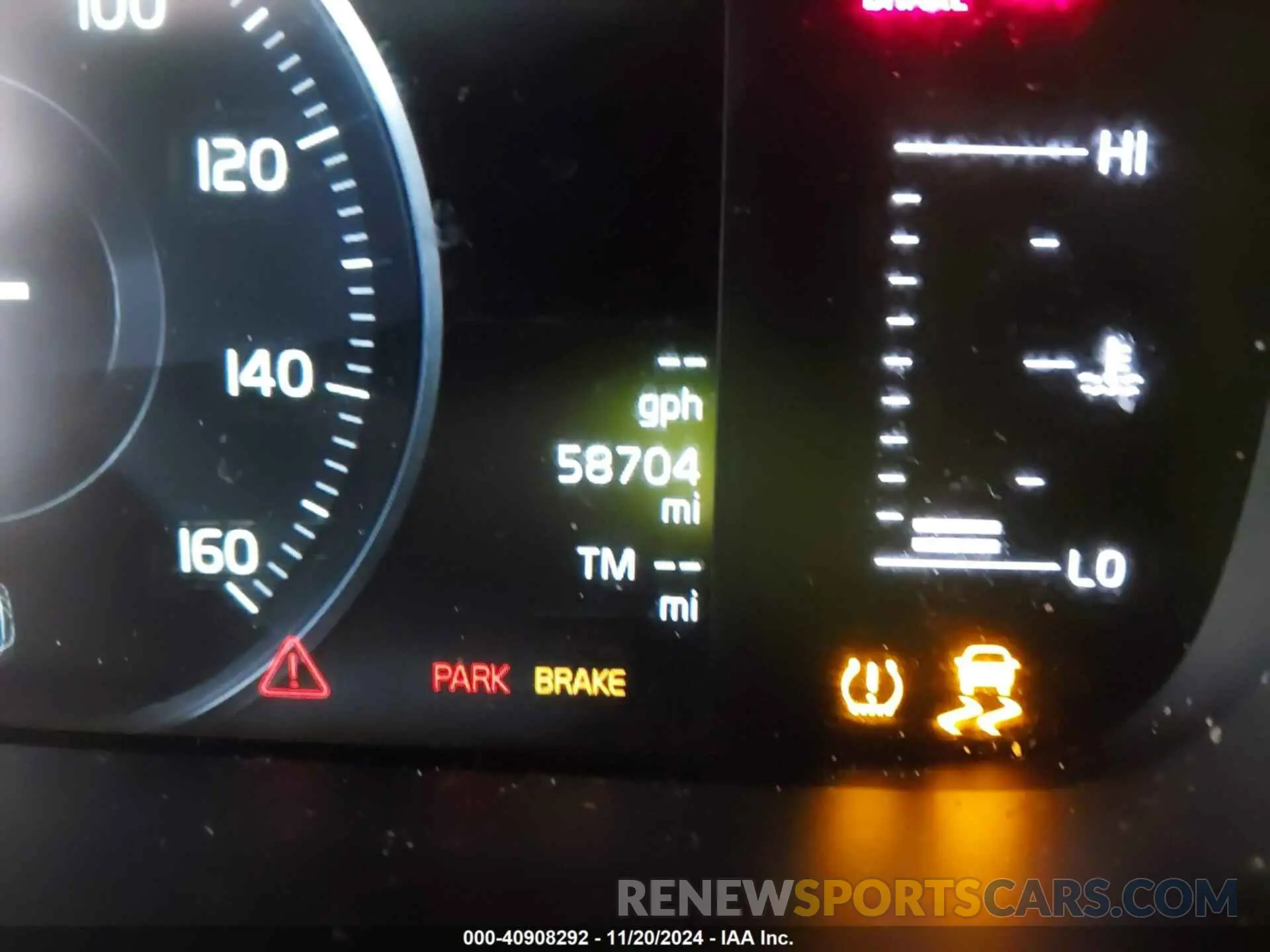 15 fotografías del automóvil dañado YV4102CK3K1418379 VOLVO XC90 2019