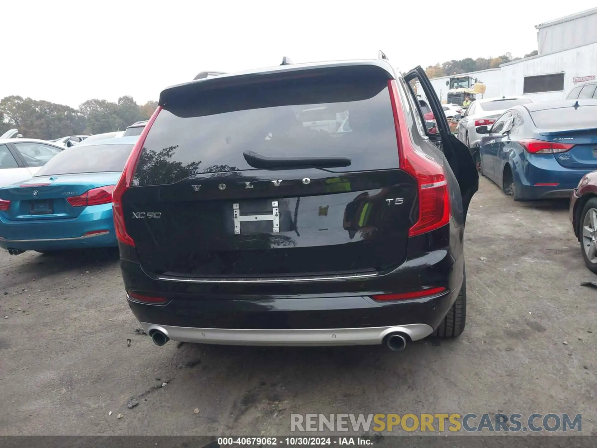 16 fotografías del automóvil dañado YV4102CK4K1479921 VOLVO XC90 2019