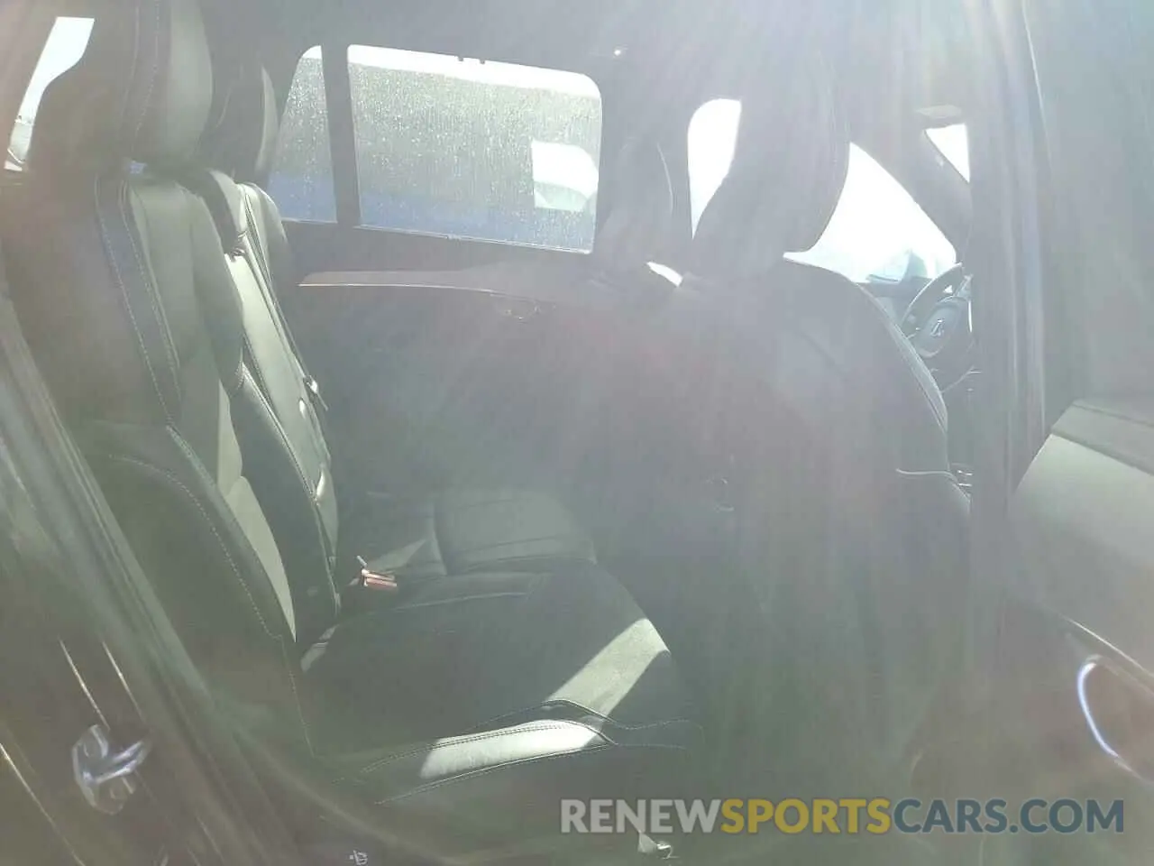 11 fotografías del automóvil dañado YV4102CM3K1460665 VOLVO XC90 2019