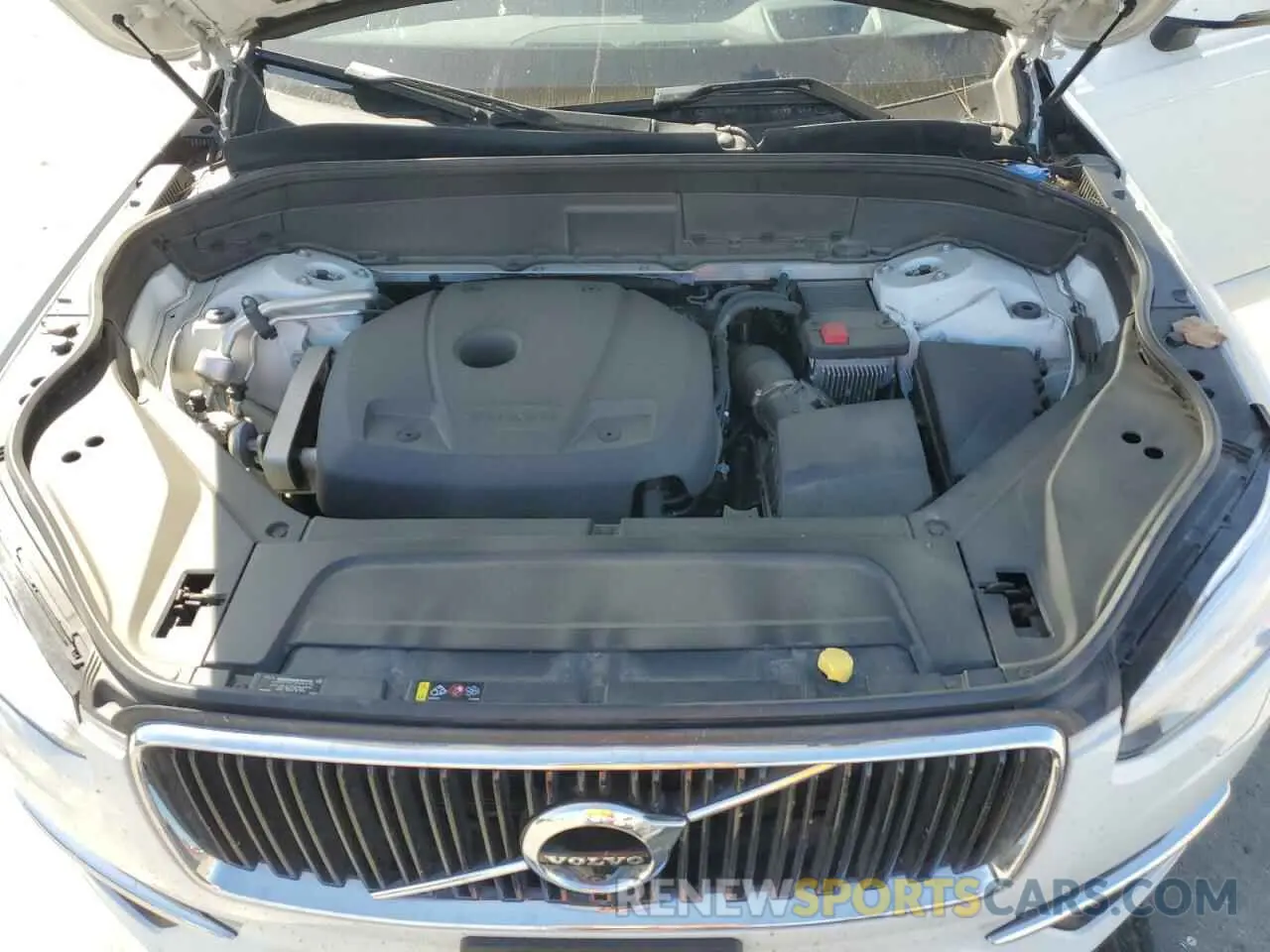 12 fotografías del automóvil dañado YV4102PK0K1509474 VOLVO XC90 2019