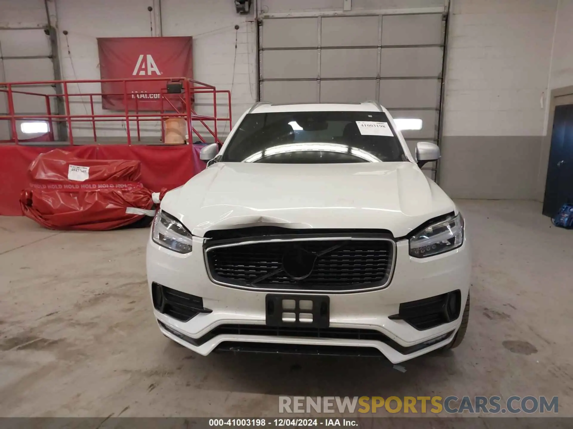 12 fotografías del automóvil dañado YV4102PM6K1446334 VOLVO XC90 2019
