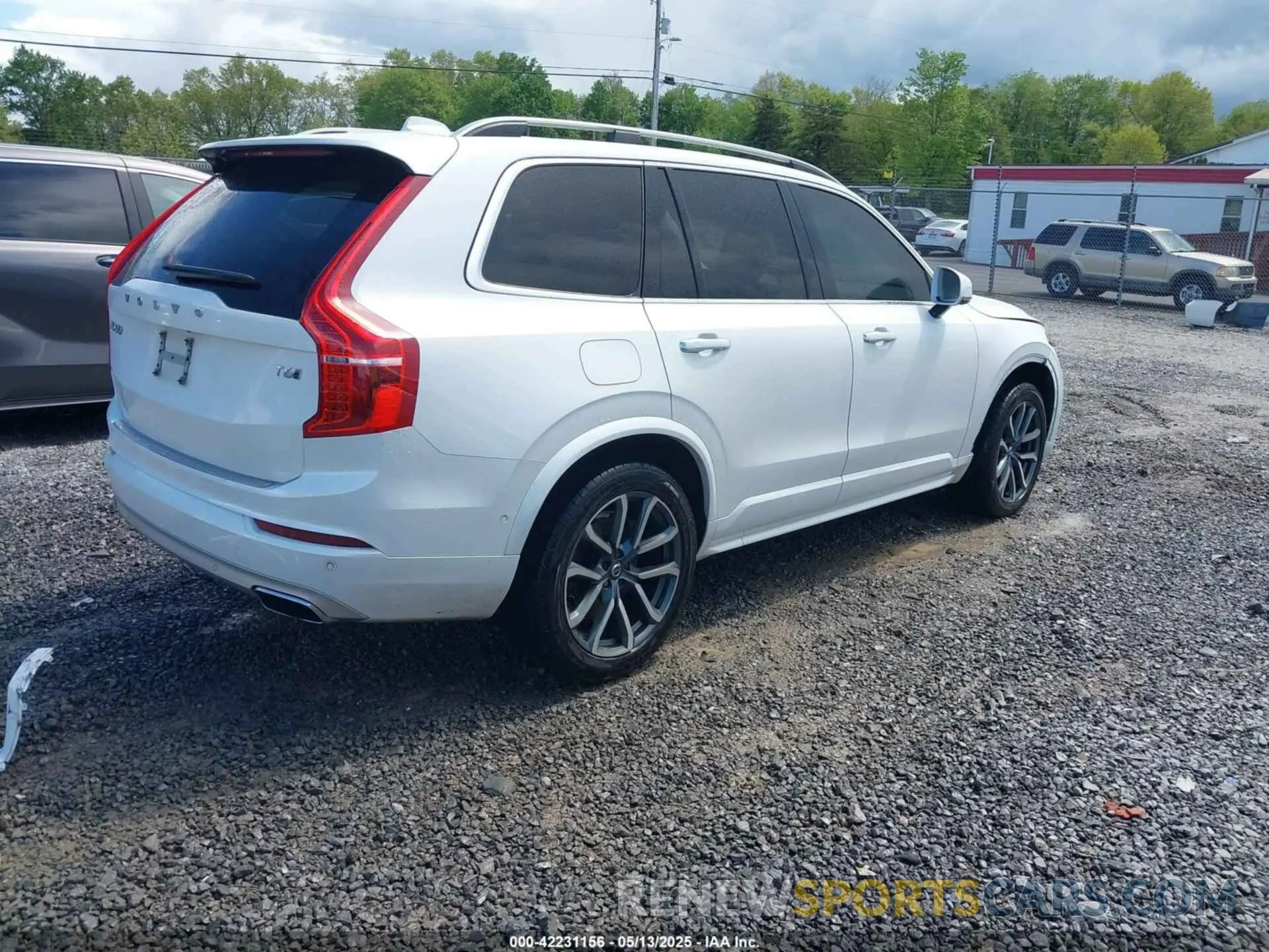4 fotografías del automóvil dañado YV4A22PK0K1478673 VOLVO XC90 2019