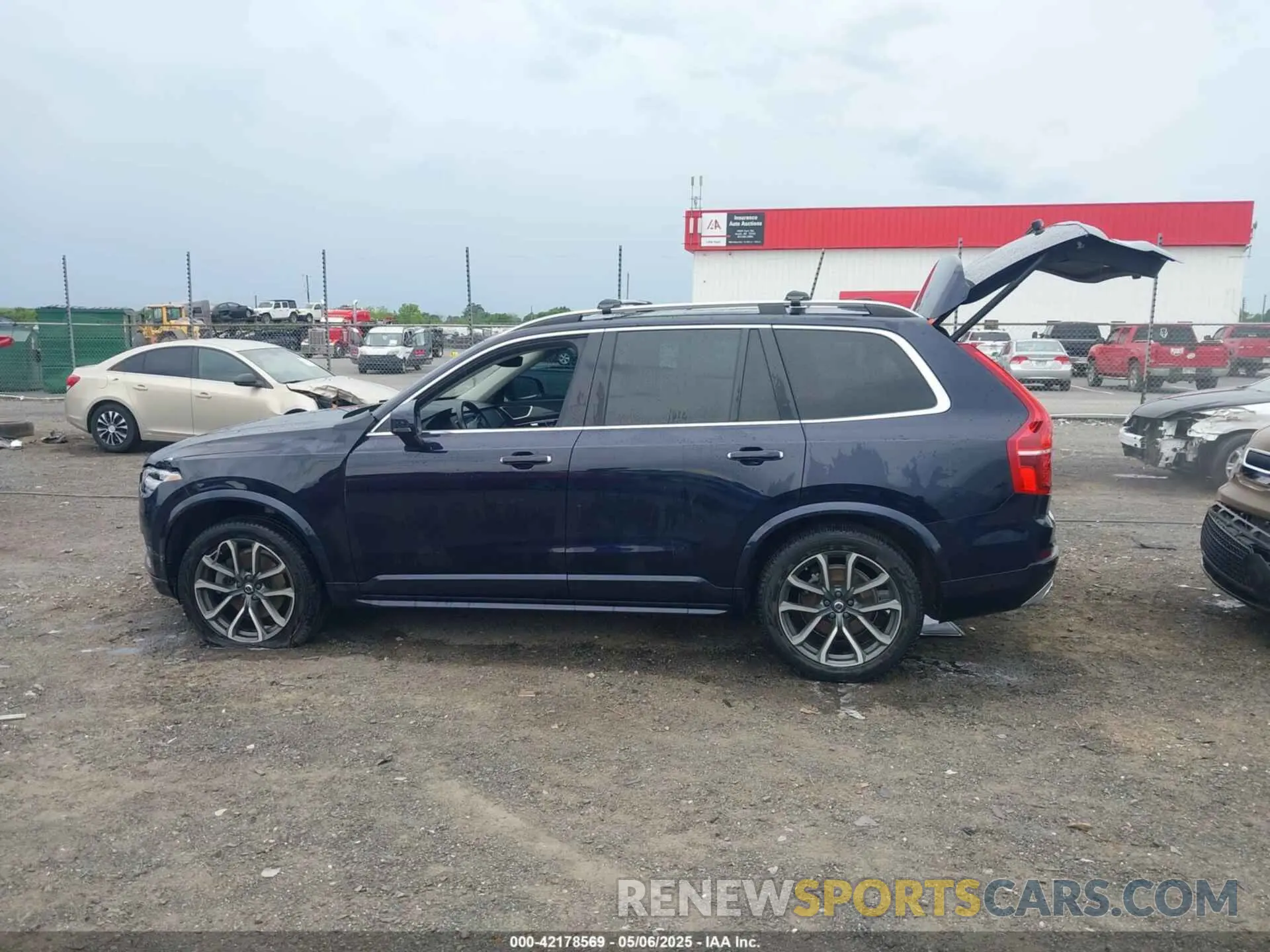 14 fotografías del automóvil dañado YV4A22PK1K1419387 VOLVO XC90 2019