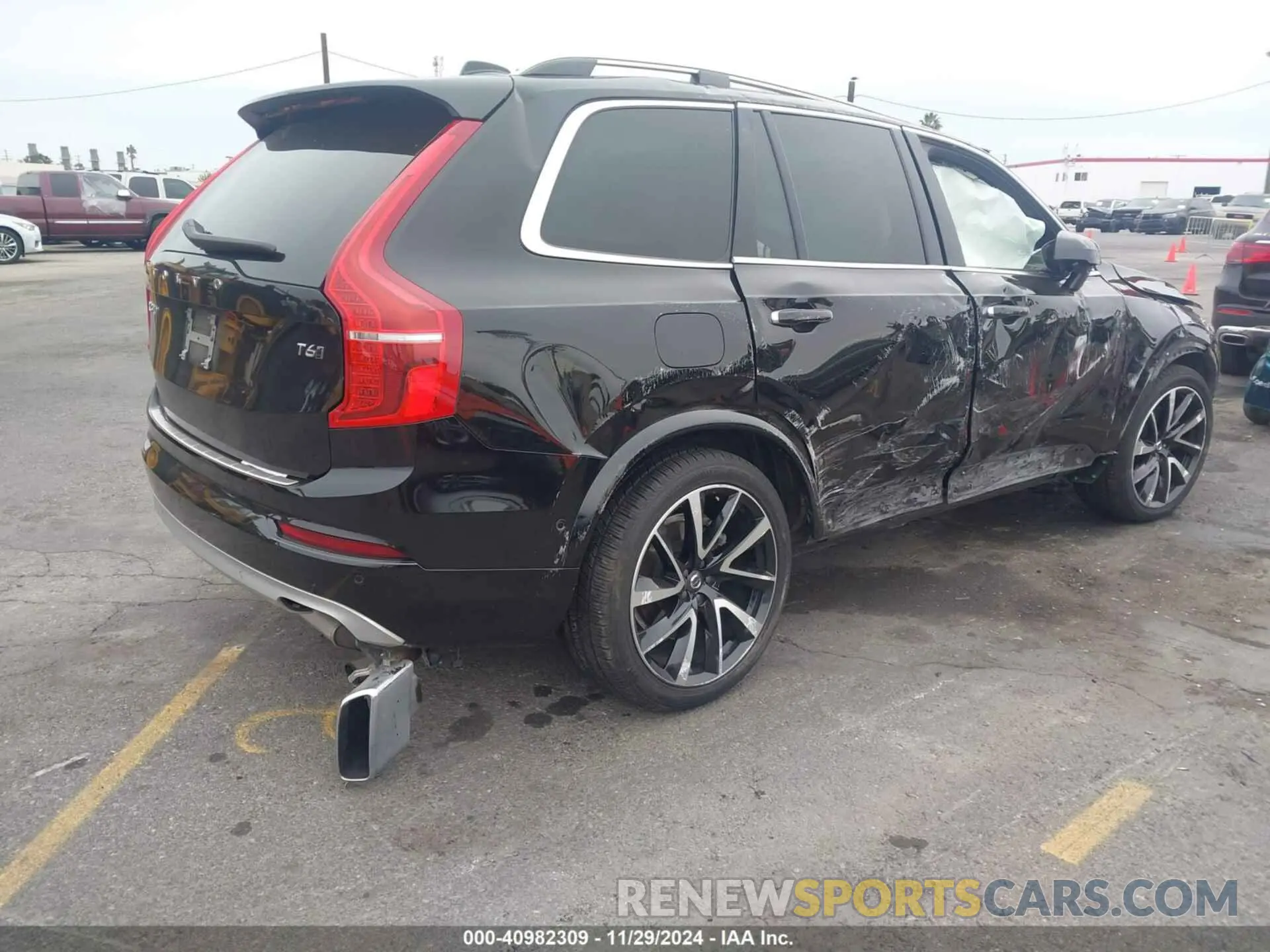 4 fotografías del automóvil dañado YV4A22PK1K1479394 VOLVO XC90 2019