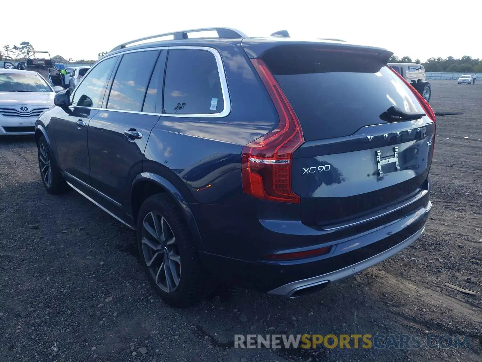3 fotografías del automóvil dañado YV4A22PK2K1436912 VOLVO XC90 2019