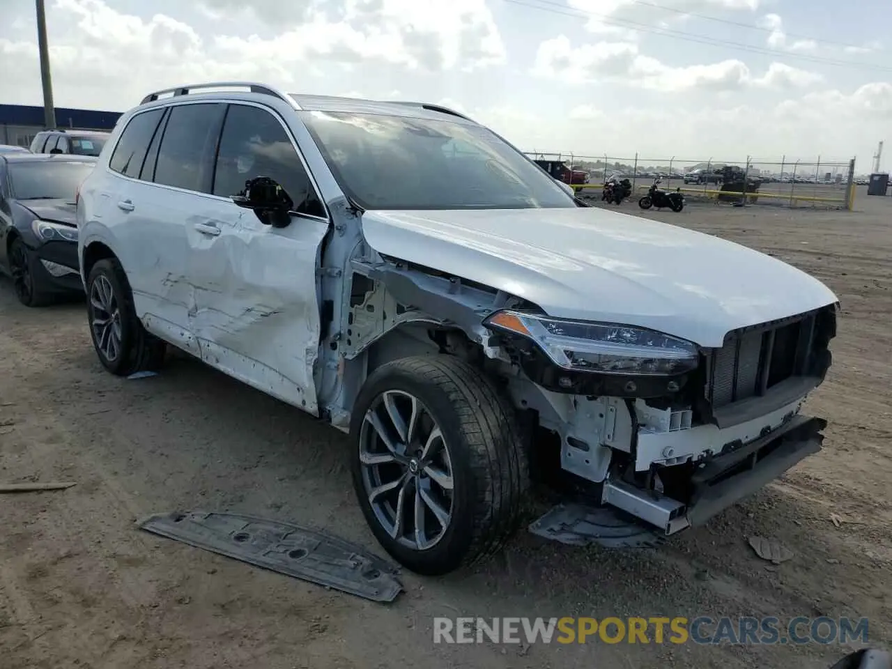 1 fotografías del automóvil dañado YV4A22PK2K1449675 VOLVO XC90 2019
