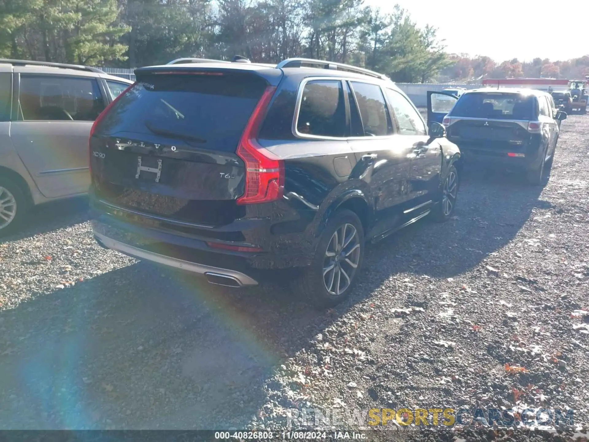 4 fotografías del automóvil dañado YV4A22PK4K1499428 VOLVO XC90 2019