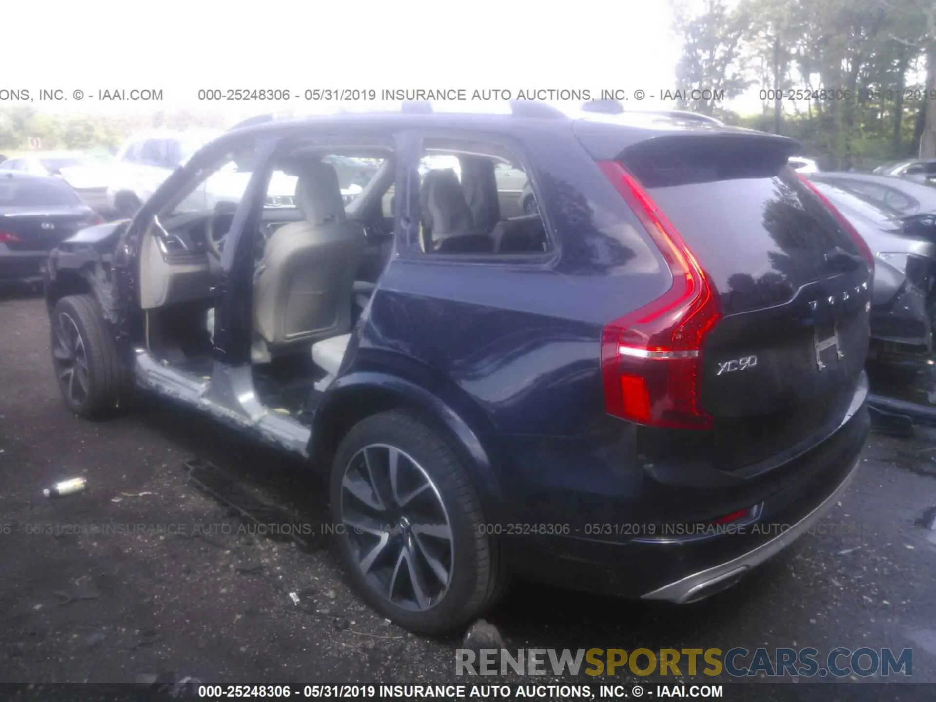 3 fotografías del automóvil dañado YV4A22PK6K1422429 VOLVO XC90 2019