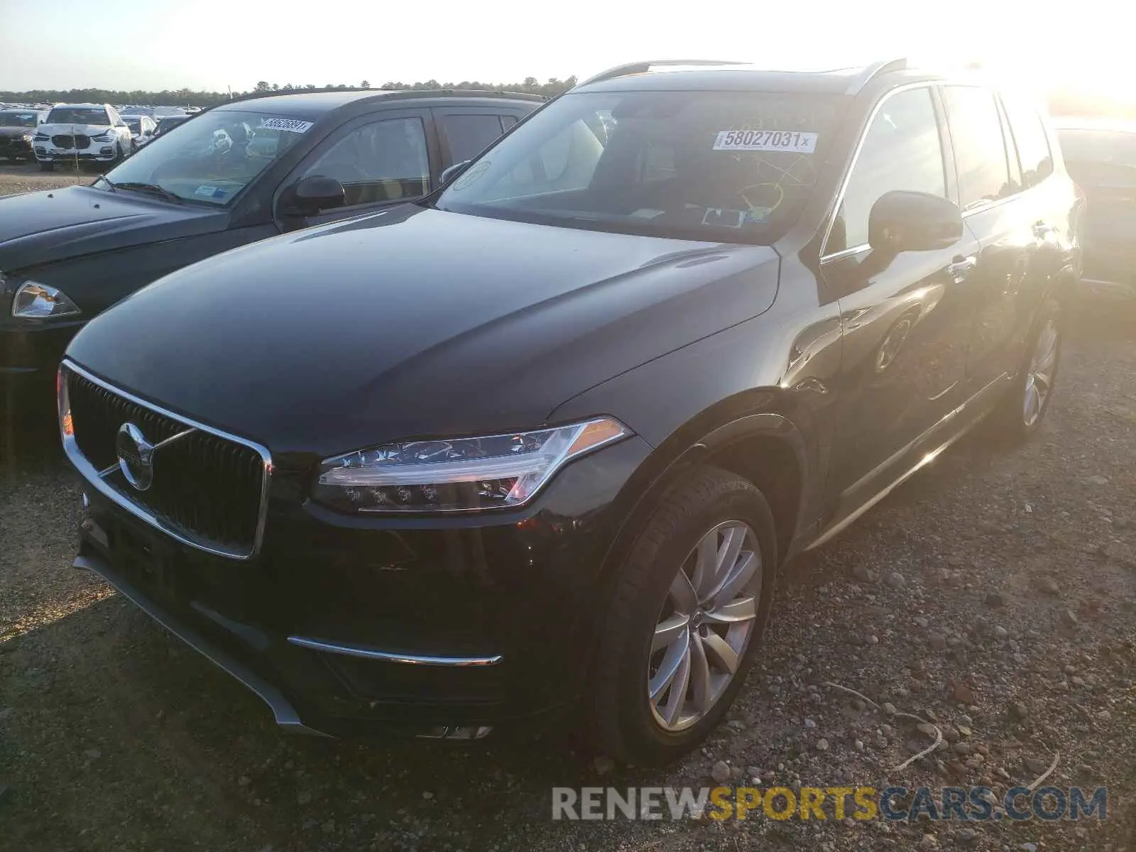 2 fotografías del automóvil dañado YV4A22PK6K1440896 VOLVO XC90 2019