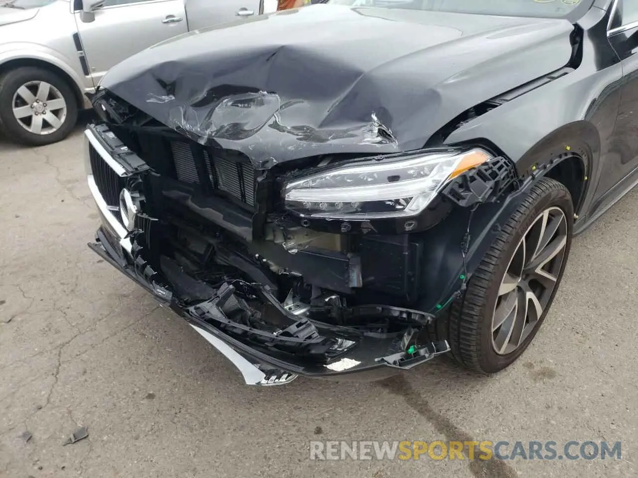 9 fotografías del automóvil dañado YV4A22PK6K1443460 VOLVO XC90 2019