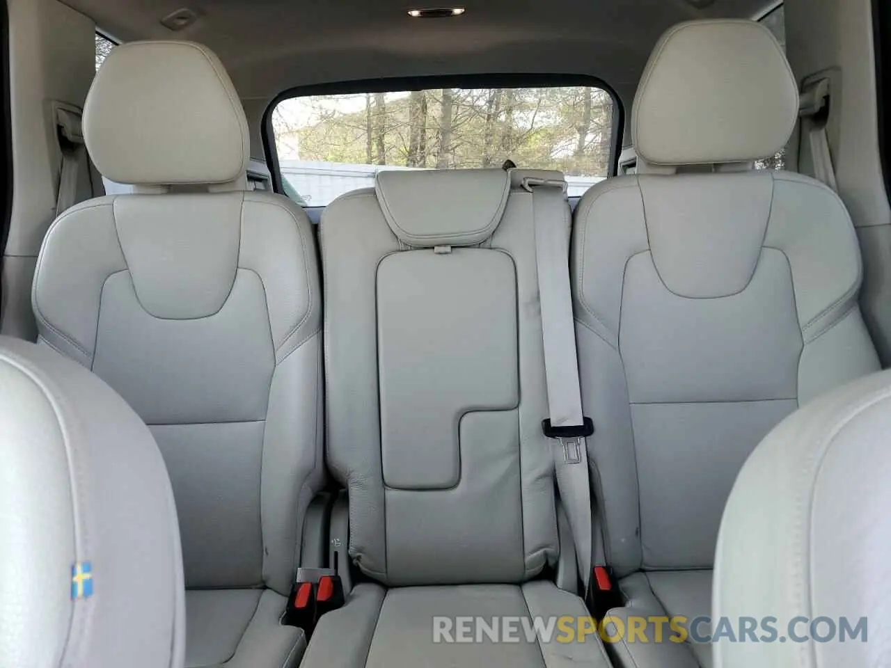 10 fotografías del automóvil dañado YV4A22PK9K1493866 VOLVO XC90 2019