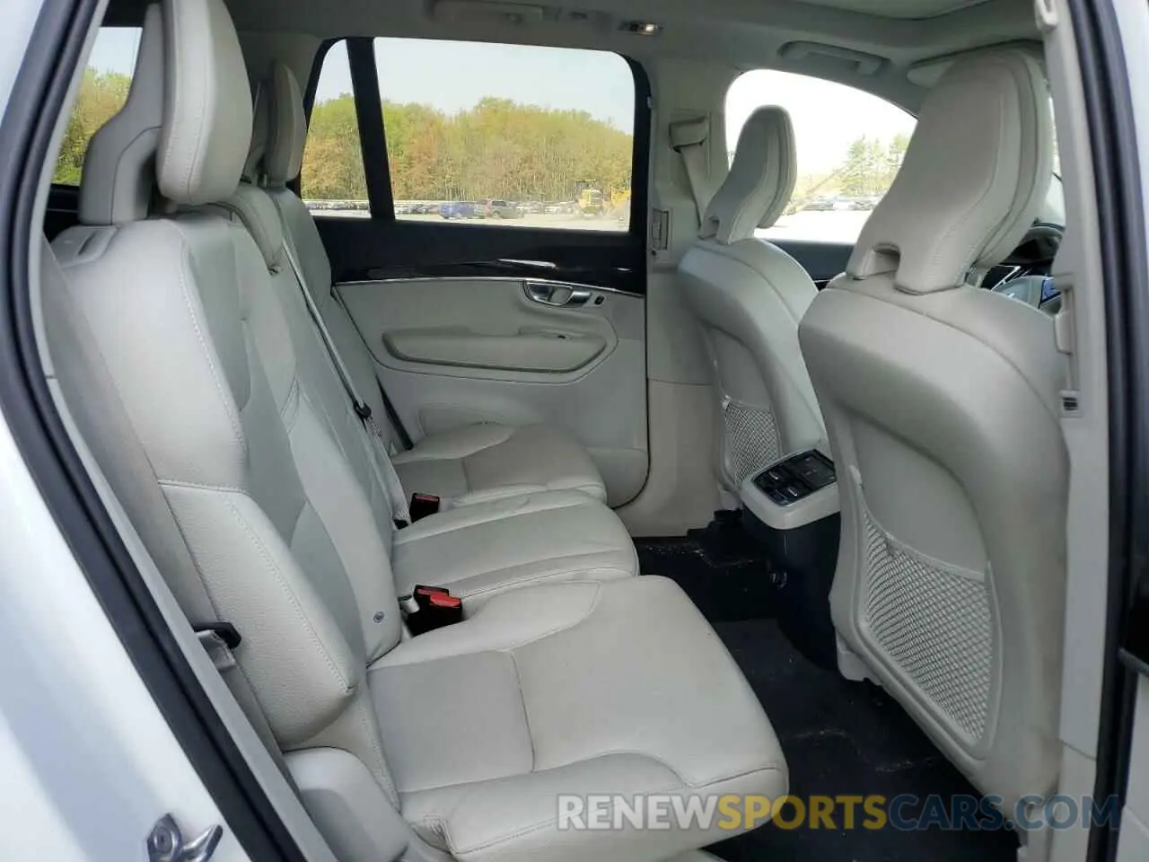 11 fotografías del automóvil dañado YV4A22PK9K1493866 VOLVO XC90 2019