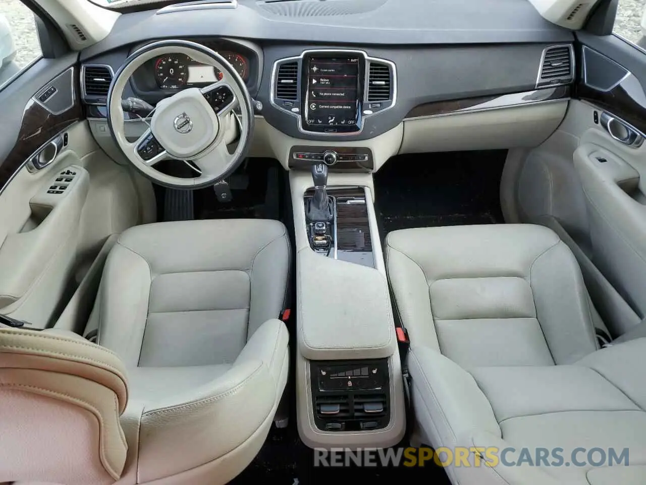 8 fotografías del automóvil dañado YV4A22PK9K1493866 VOLVO XC90 2019