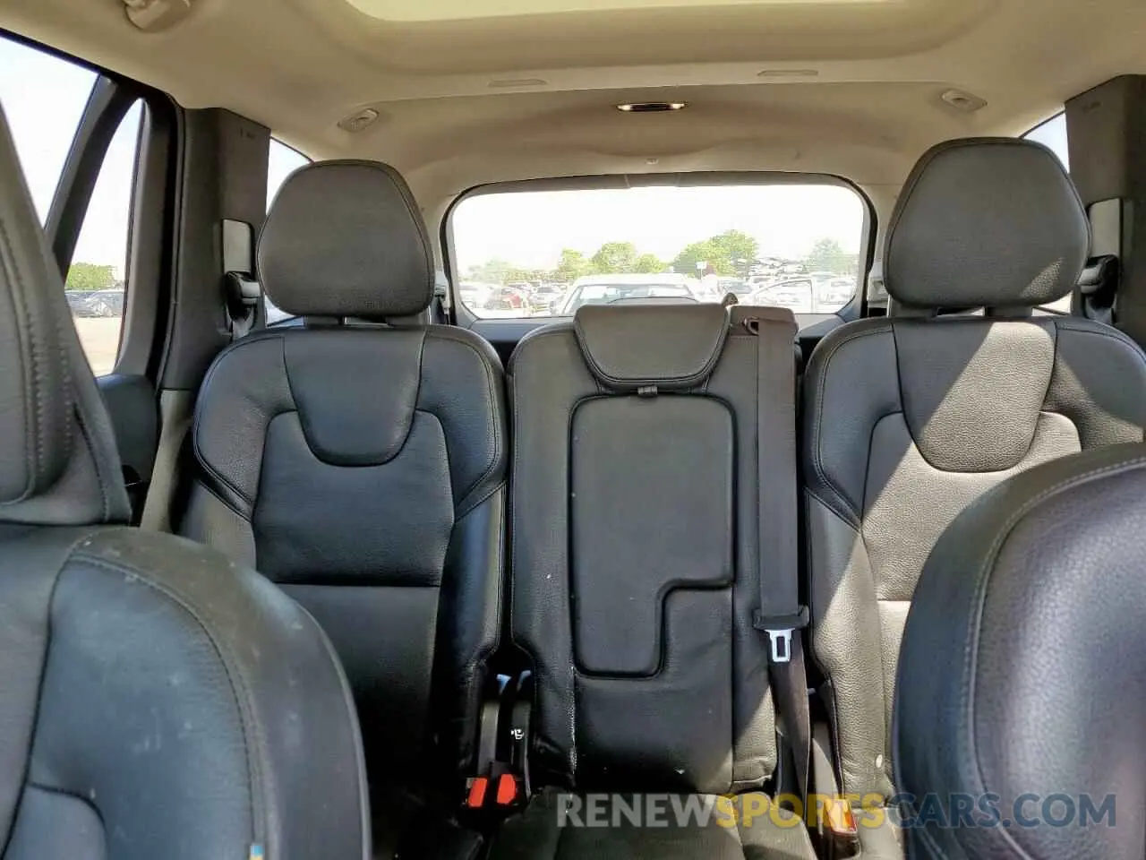 10 fotografías del automóvil dañado YV4A22PK9K1508804 VOLVO XC90 2019