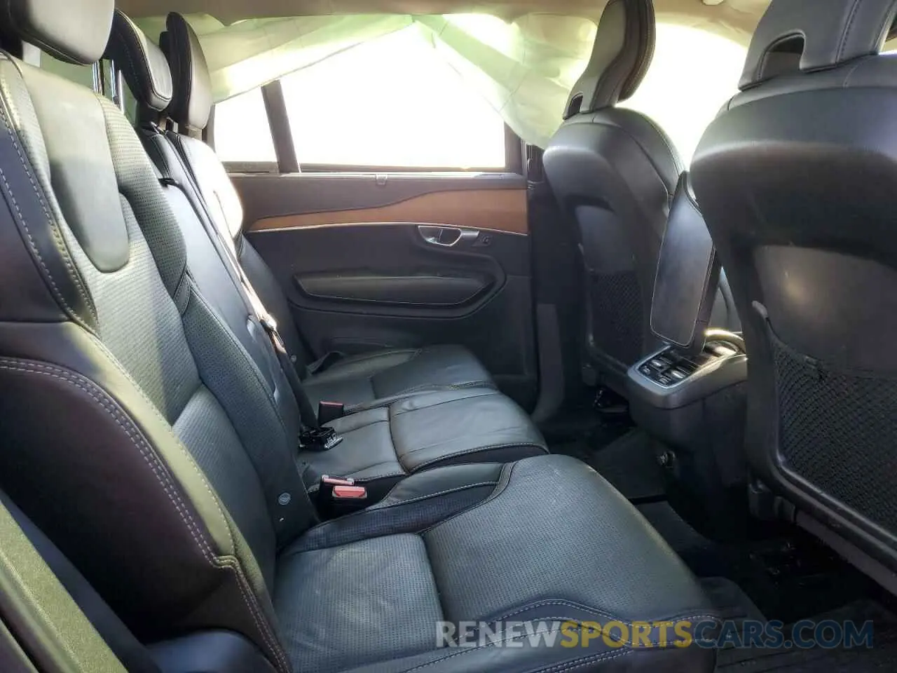 11 fotografías del automóvil dañado YV4A22PL2K1514081 VOLVO XC90 2019