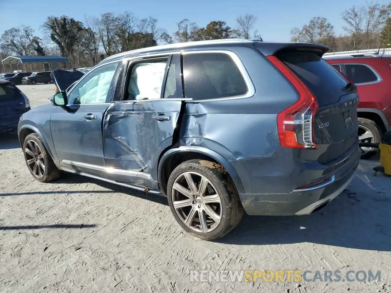 2 fotografías del automóvil dañado YV4A22PL2K1514081 VOLVO XC90 2019