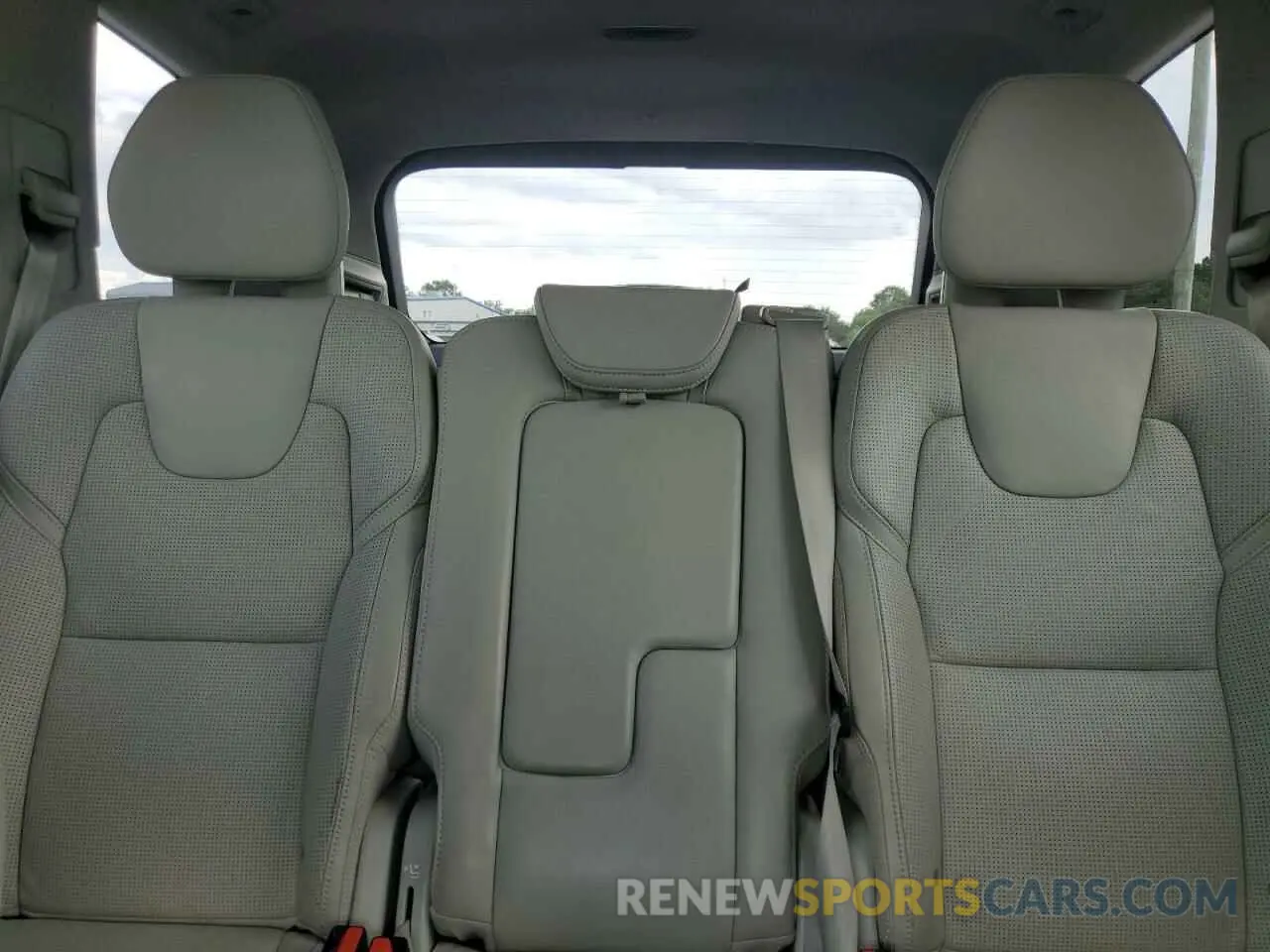 10 fotografías del automóvil dañado YV4A22PL3K1506121 VOLVO XC90 2019
