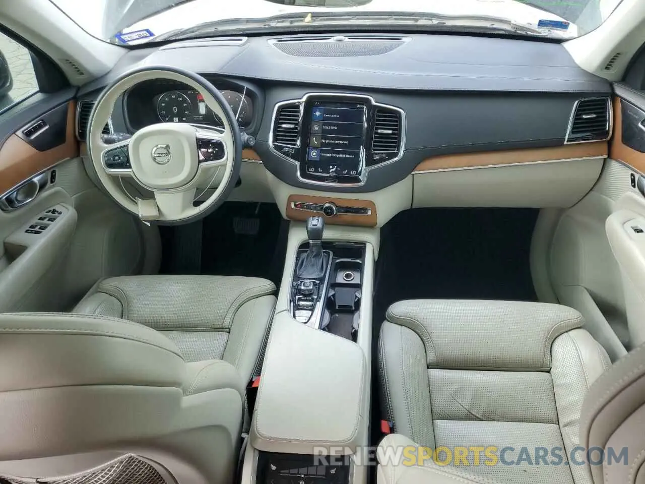 8 fotografías del automóvil dañado YV4A22PL3K1506121 VOLVO XC90 2019