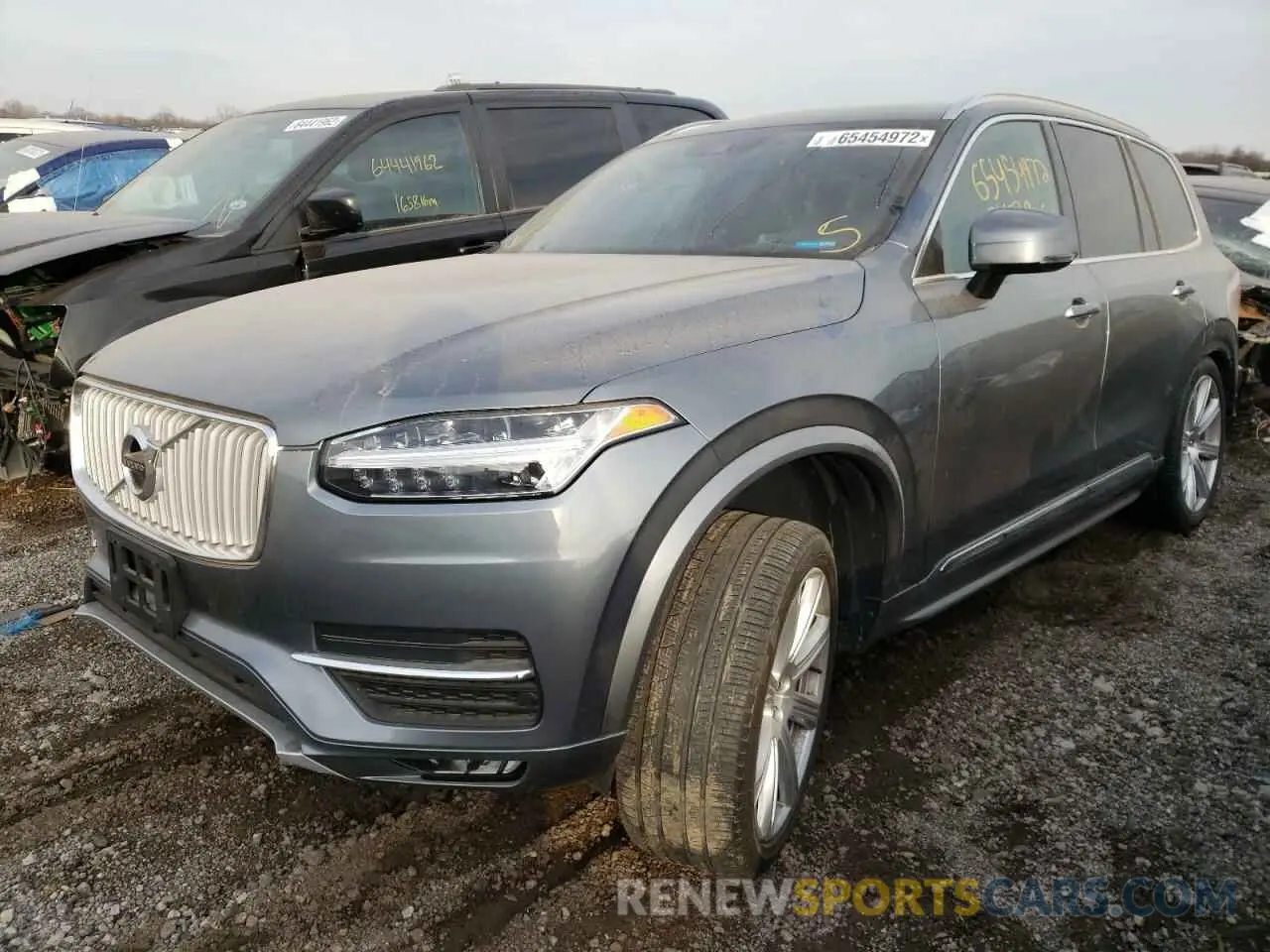 2 fotografías del automóvil dañado YV4A22PL3K1507561 VOLVO XC90 2019