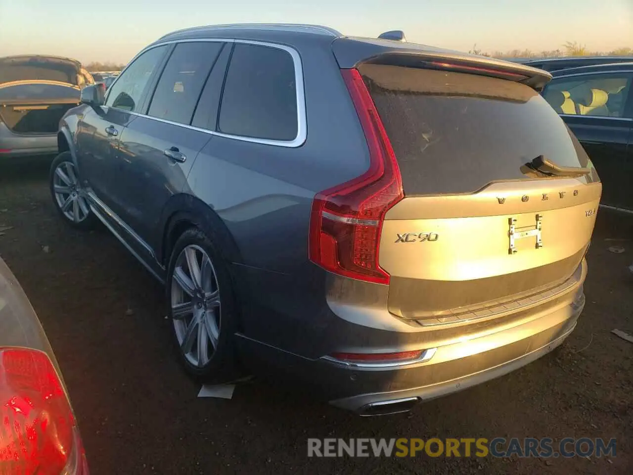 3 fotografías del automóvil dañado YV4A22PL3K1507561 VOLVO XC90 2019
