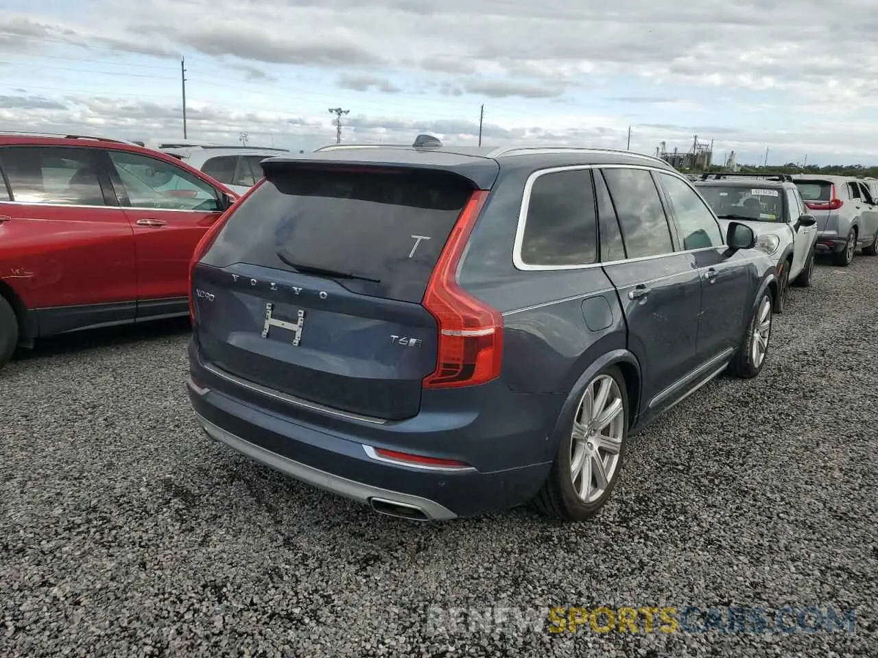 4 fotografías del automóvil dañado YV4A22PL6K1419782 VOLVO XC90 2019