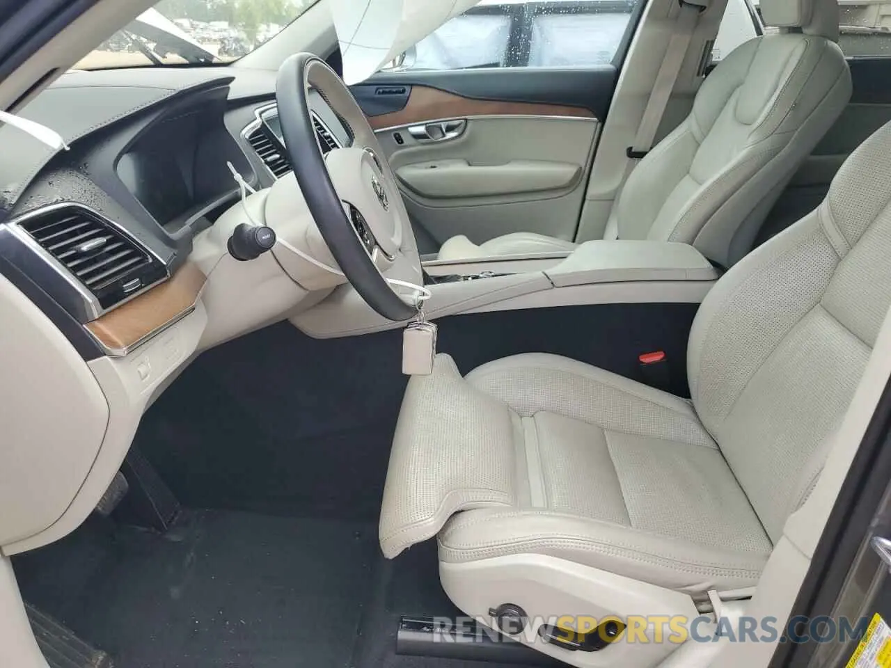 7 fotografías del automóvil dañado YV4A22PL7K1488013 VOLVO XC90 2019