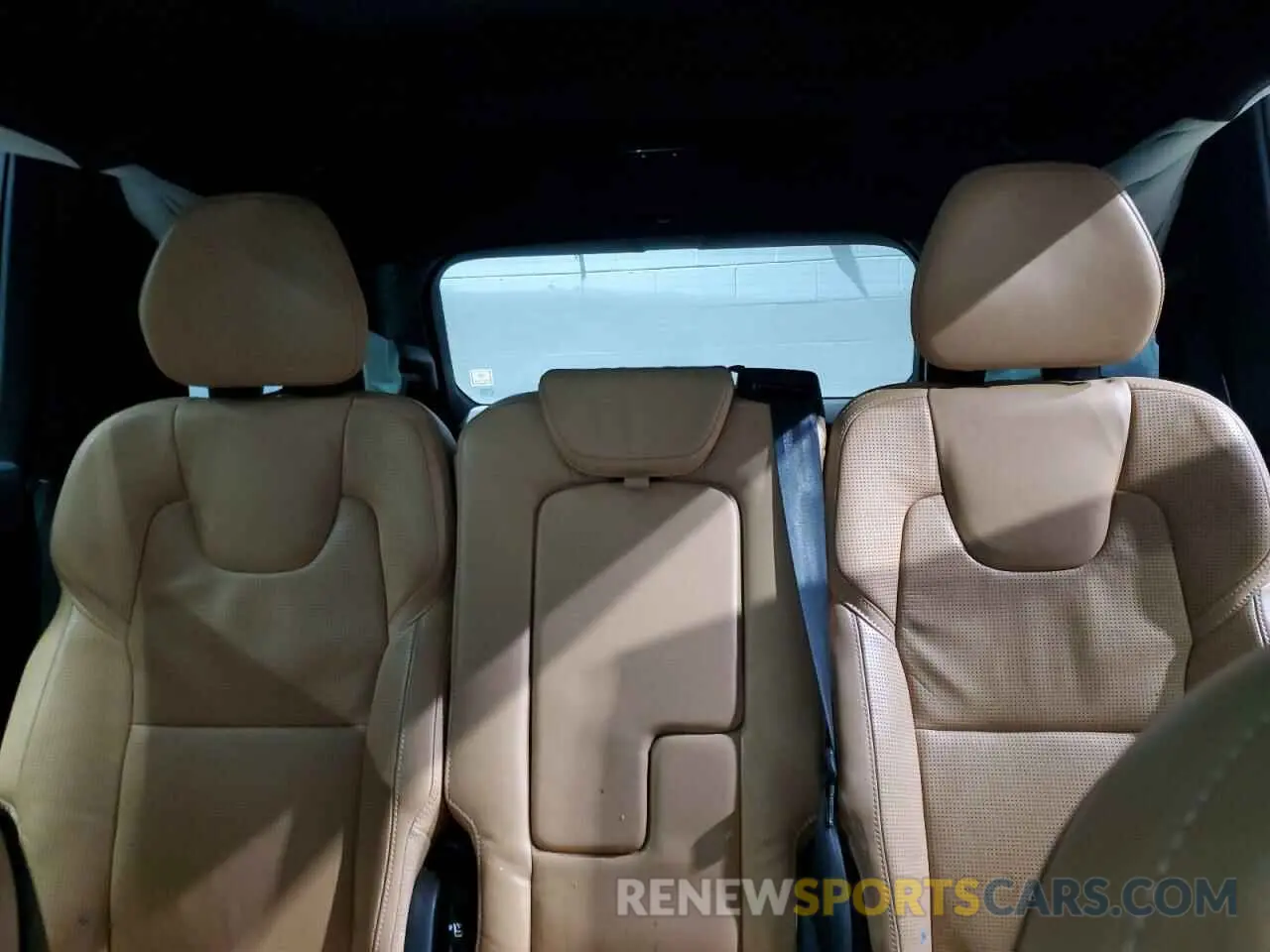 10 fotografías del automóvil dañado YV4A22PL7K1488416 VOLVO XC90 2019