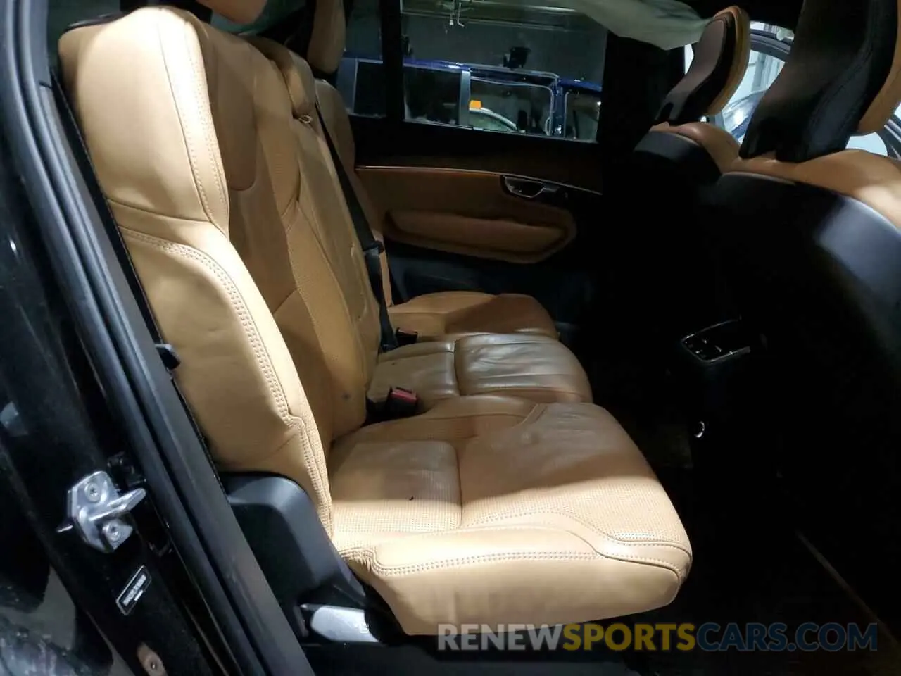 11 fotografías del automóvil dañado YV4A22PL7K1488416 VOLVO XC90 2019