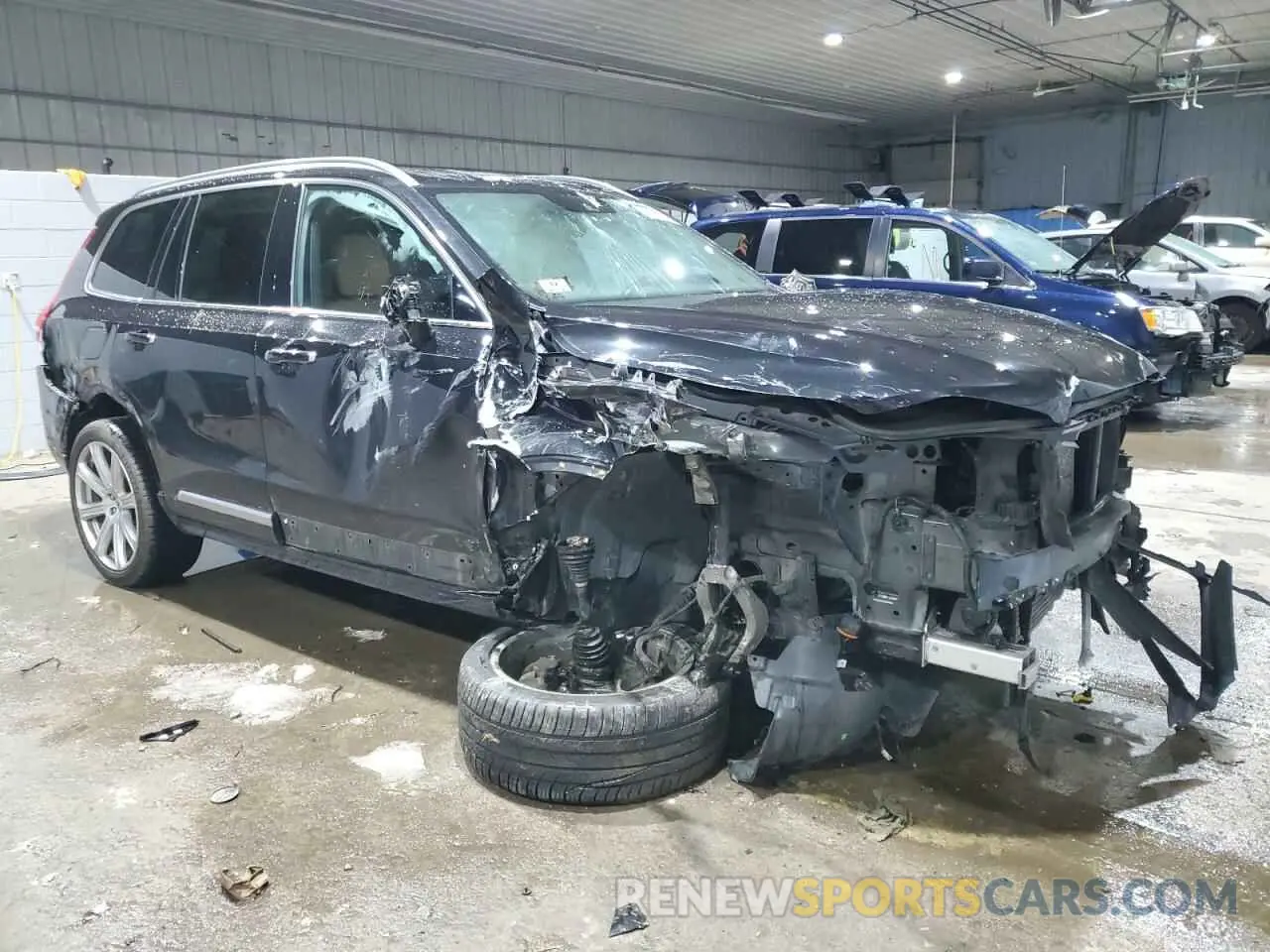 4 fotografías del automóvil dañado YV4A22PL7K1488416 VOLVO XC90 2019