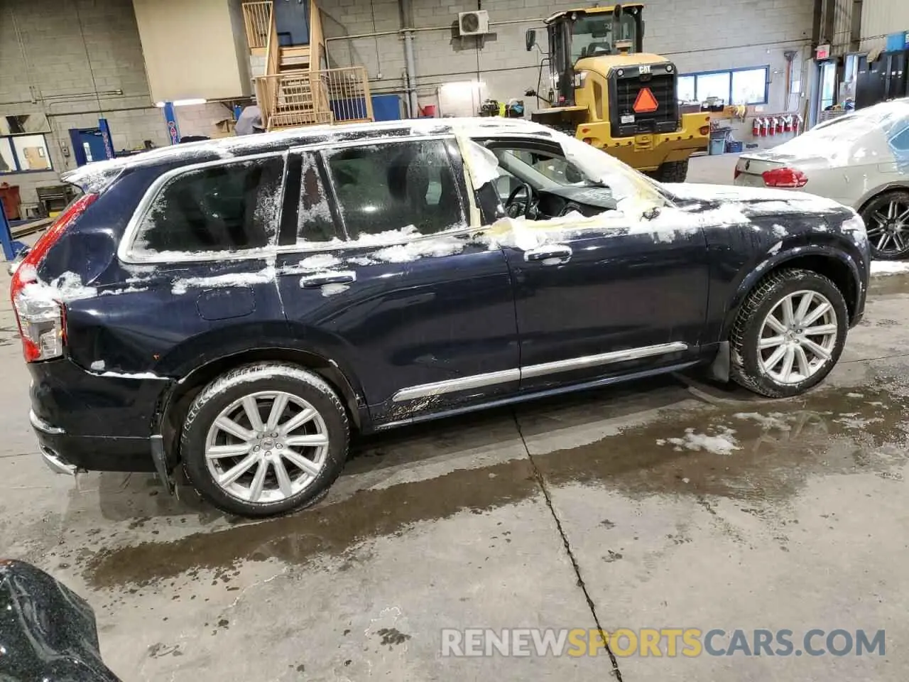 3 fotografías del automóvil dañado YV4A22PL8K1486688 VOLVO XC90 2019