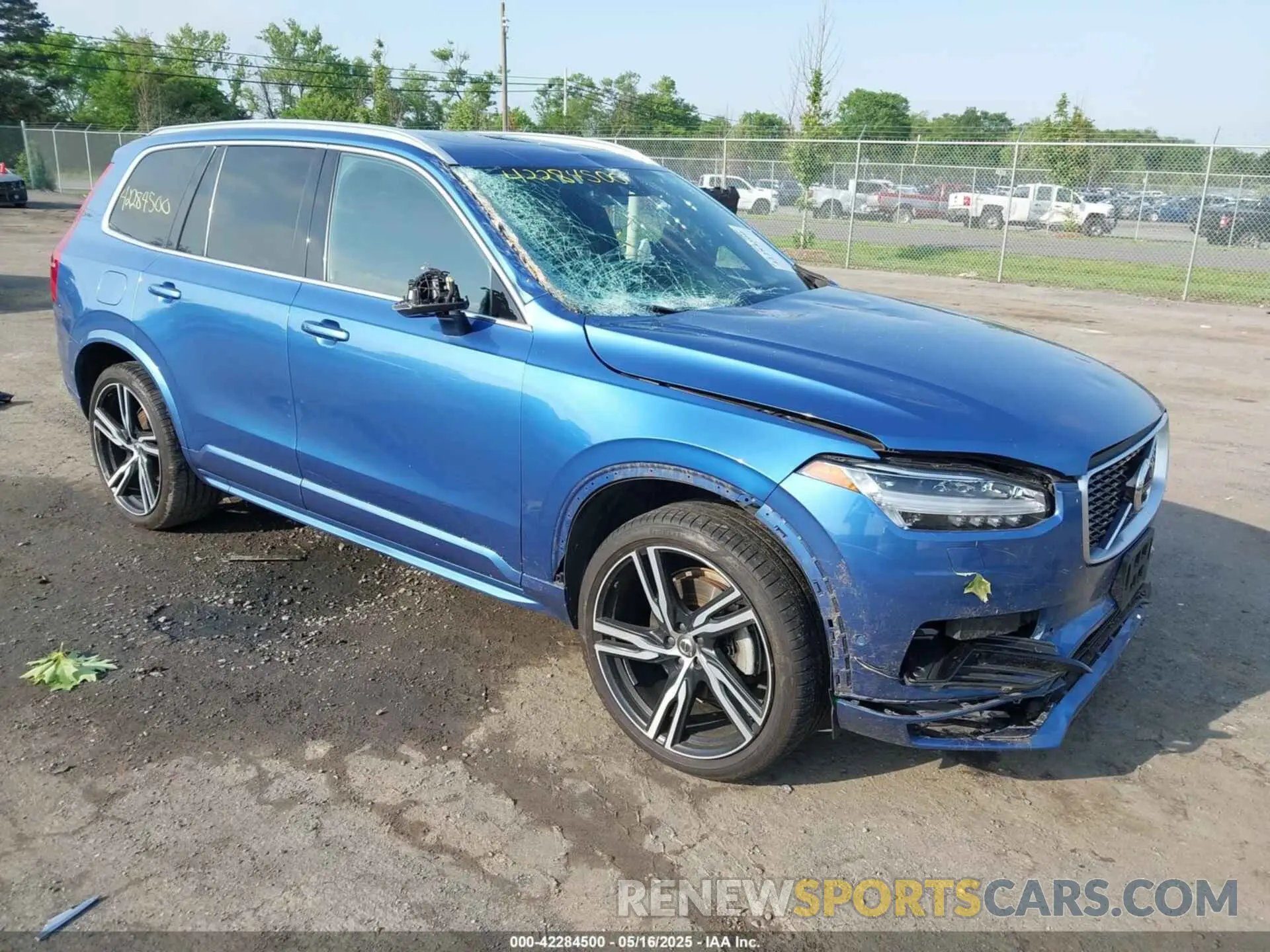 1 fotografías del automóvil dañado YV4A22PM5K1429793 VOLVO XC90 2019
