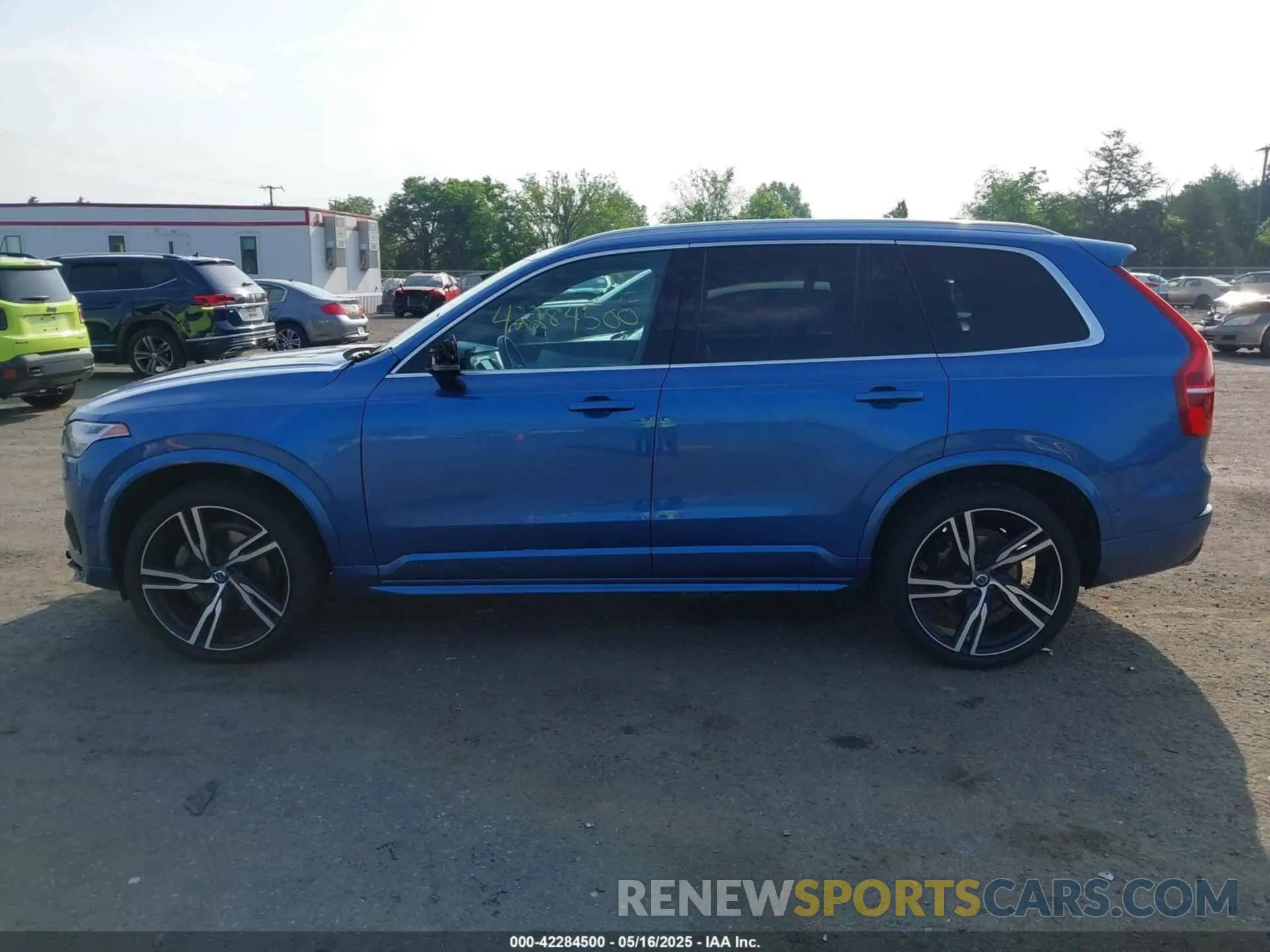 14 fotografías del automóvil dañado YV4A22PM5K1429793 VOLVO XC90 2019