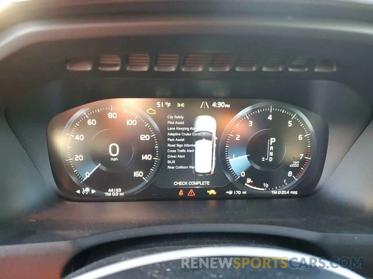 9 fotografías del automóvil dañado YV4A22PM7K1452511 VOLVO XC90 2019