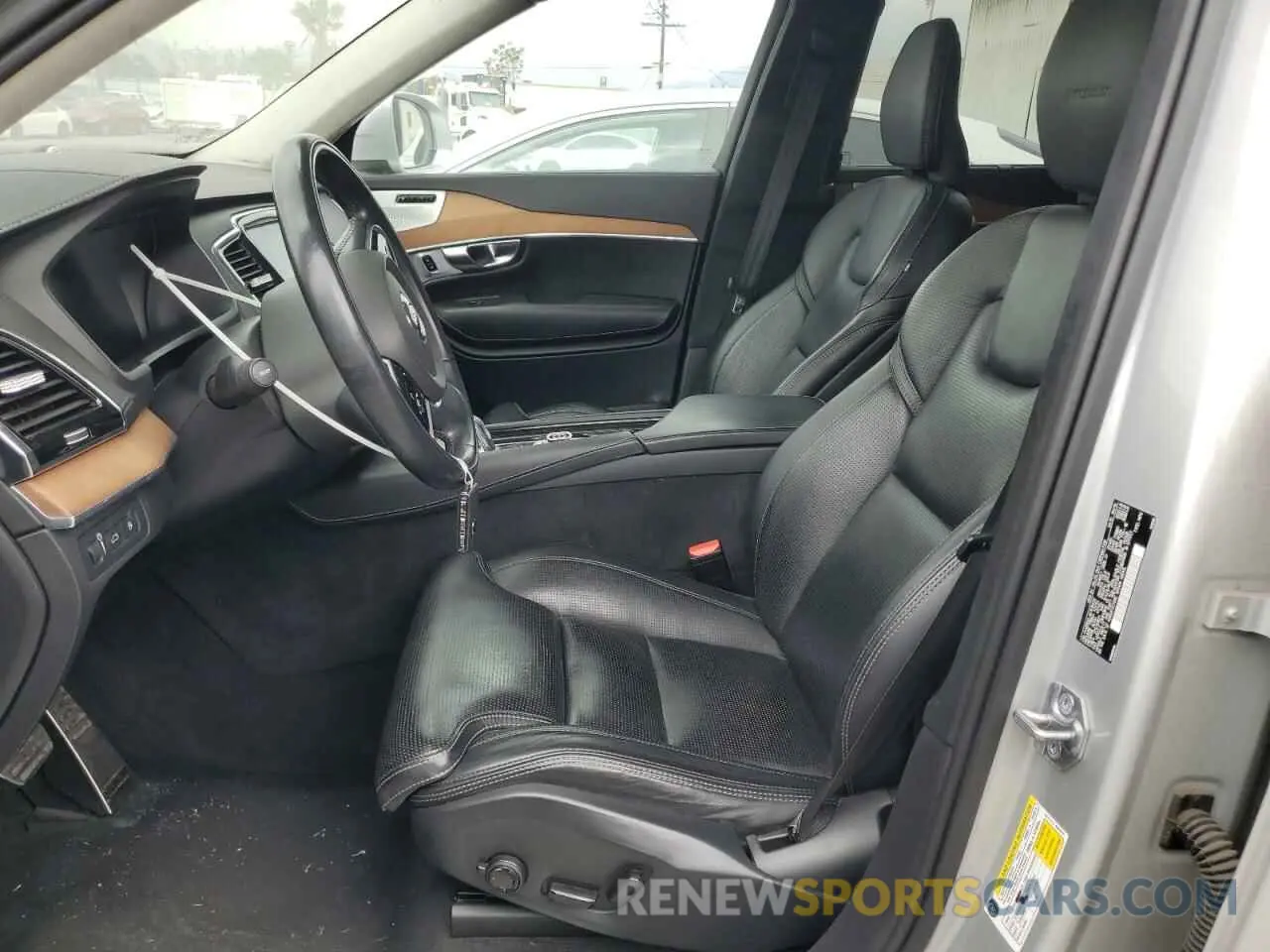 7 fotografías del automóvil dañado YV4BR0CL4K1510432 VOLVO XC90 2019