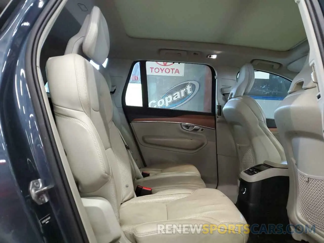 11 fotografías del automóvil dañado YV4BR0CL9K1444041 VOLVO XC90 2019
