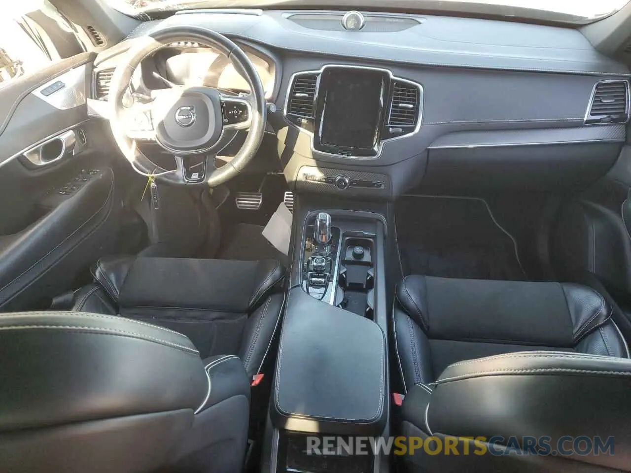8 fotografías del automóvil dañado YV4BR0CM9K1442217 VOLVO XC90 2019