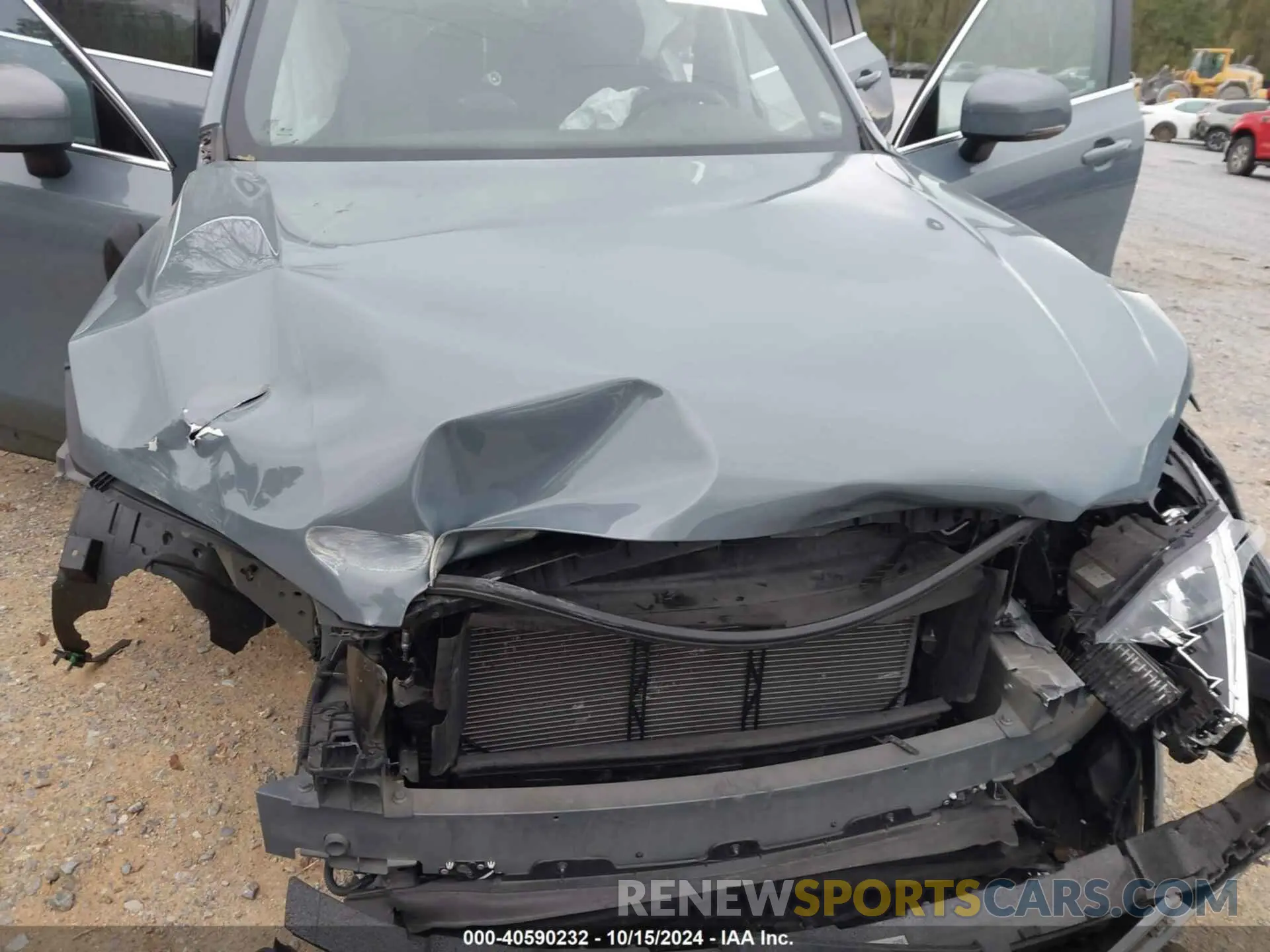 10 fotografías del automóvil dañado YV4102CK0L1583081 VOLVO XC90 2020