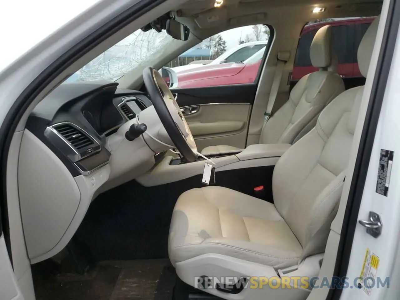 7 fotografías del automóvil dañado YV4102CK4L1598280 VOLVO XC90 2020