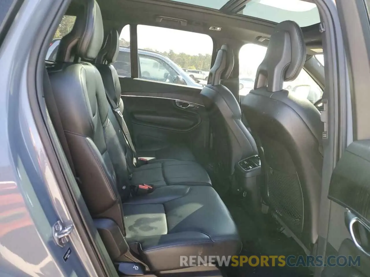 11 fotografías del automóvil dañado YV4102CK6L1535701 VOLVO XC90 2020