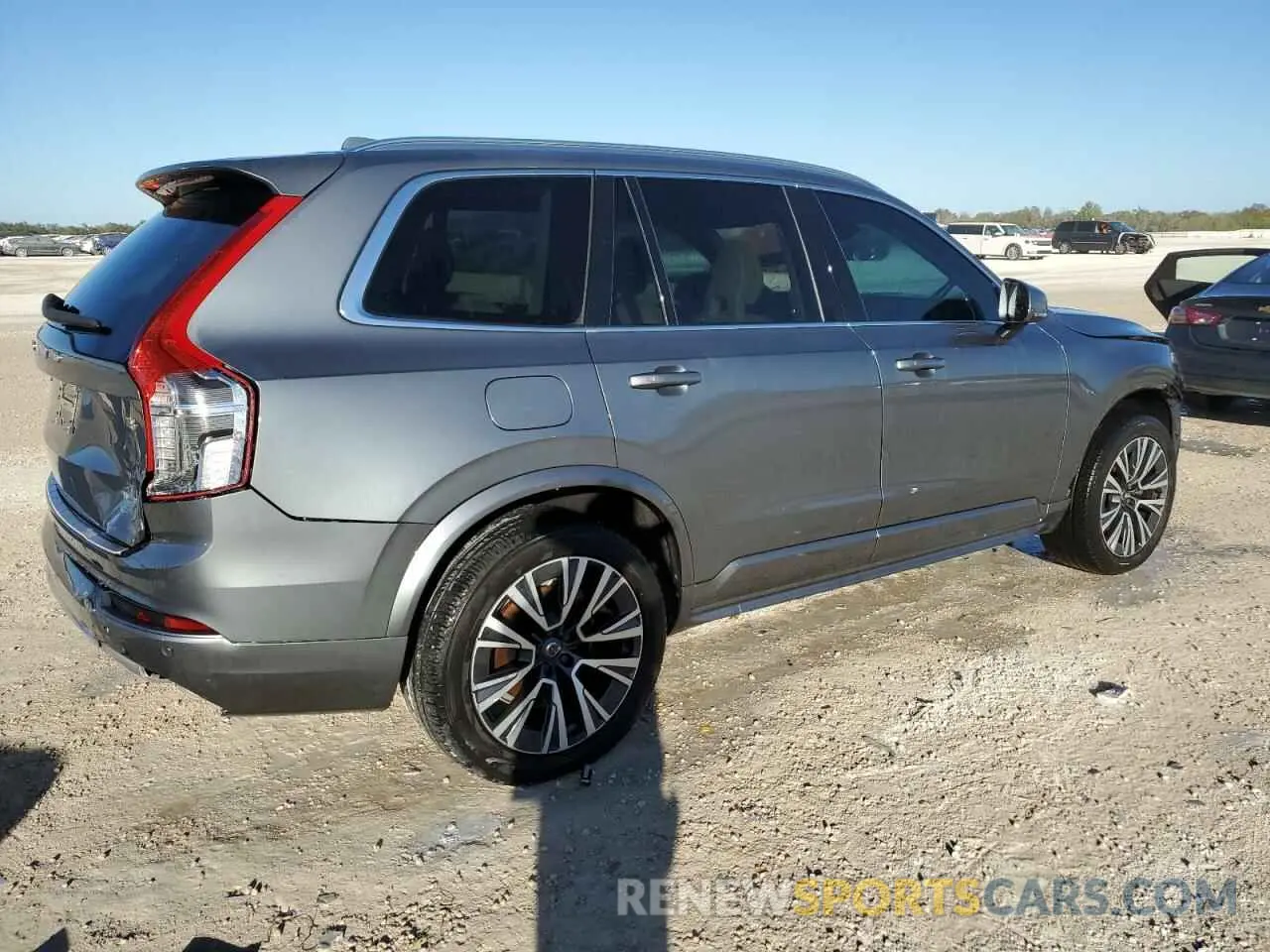 3 fotografías del automóvil dañado YV4102CK9L1586853 VOLVO XC90 2020