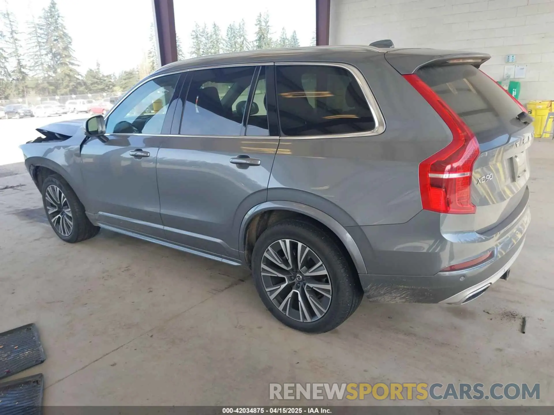 3 fotografías del automóvil dañado YV4102PK1L1591863 VOLVO XC90 2020