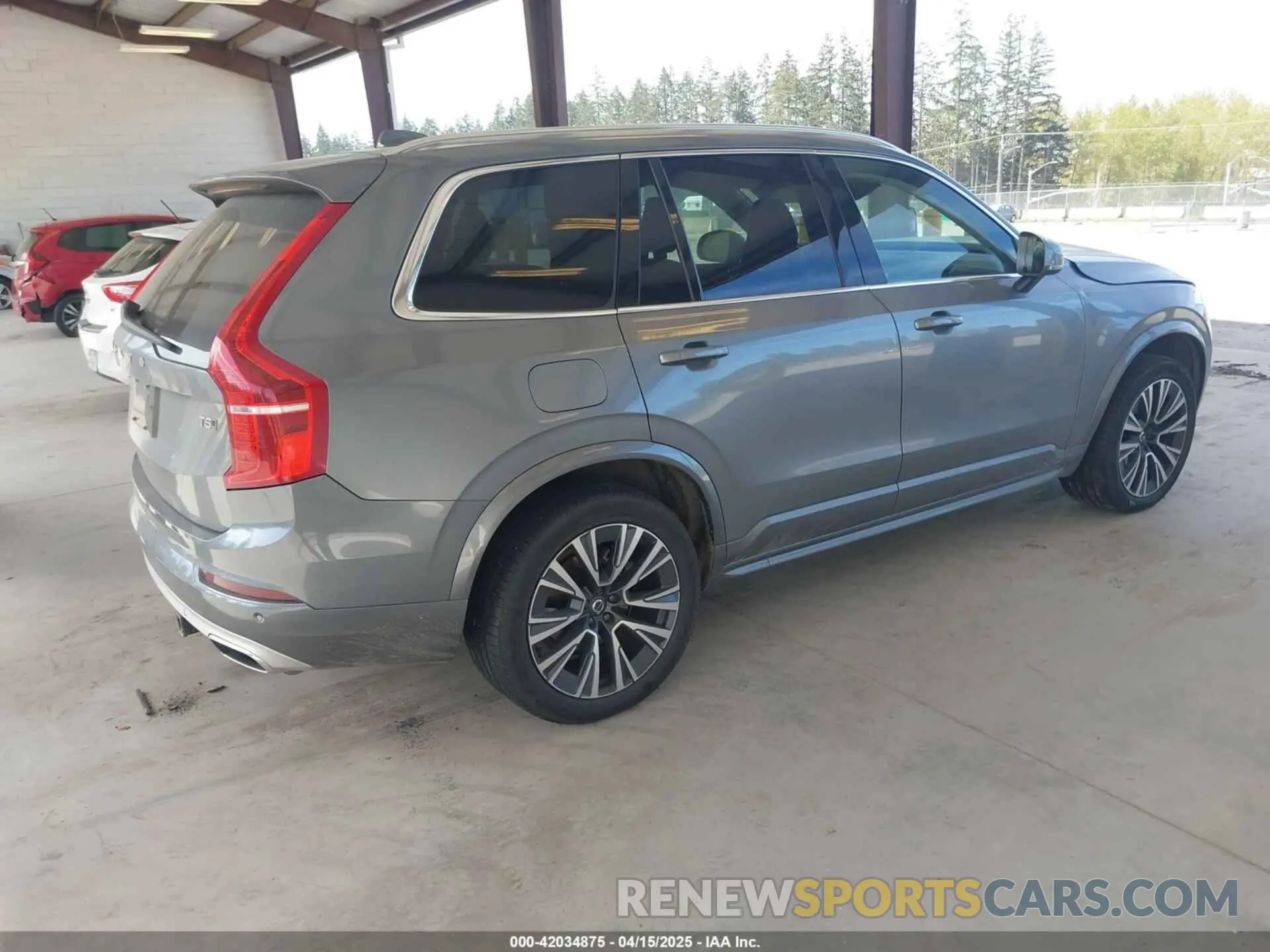 4 fotografías del automóvil dañado YV4102PK1L1591863 VOLVO XC90 2020