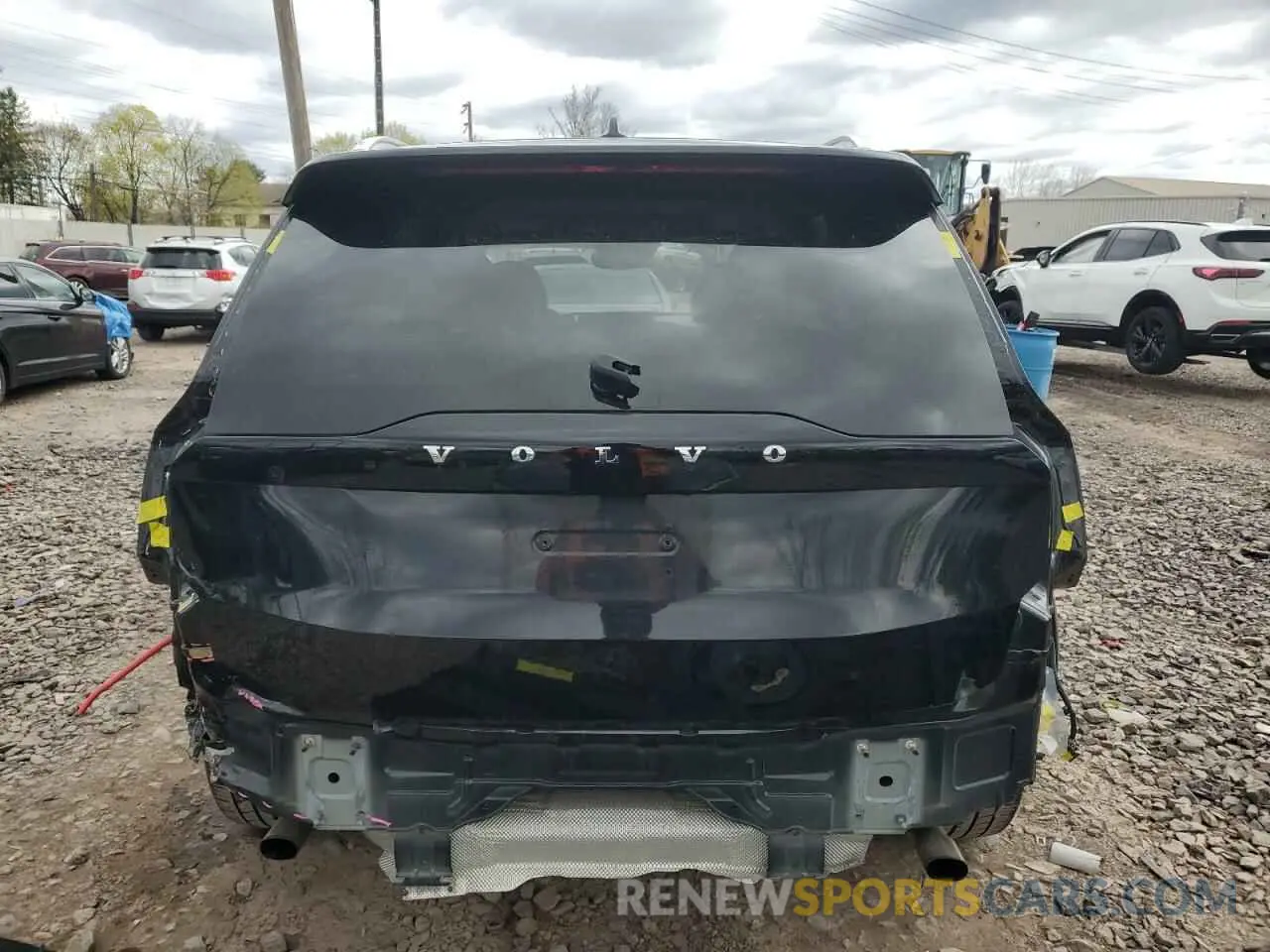6 fotografías del automóvil dañado YV4102PK4L1571266 VOLVO XC90 2020