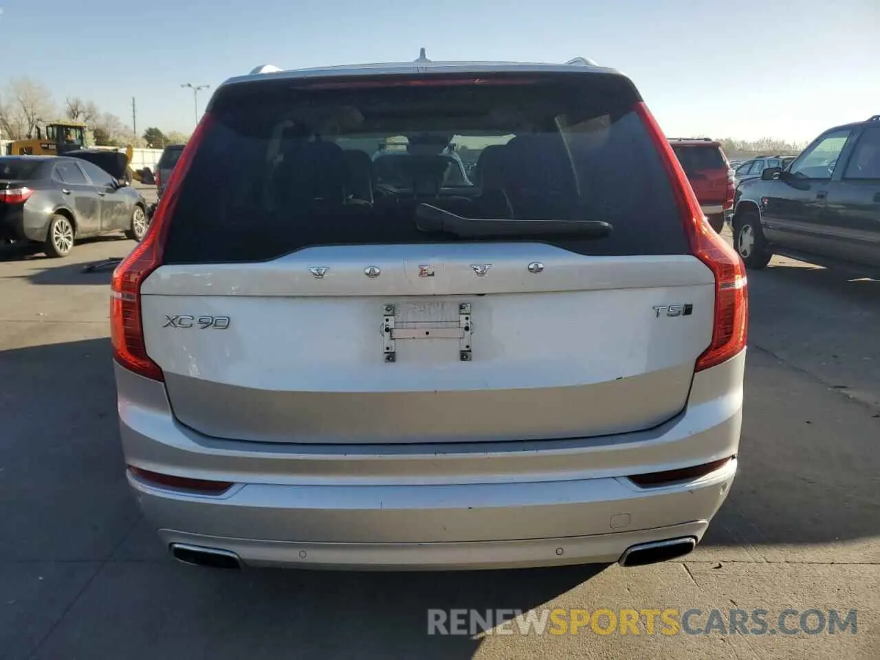 6 fotografías del automóvil dañado YV4102PK5L1563600 VOLVO XC90 2020