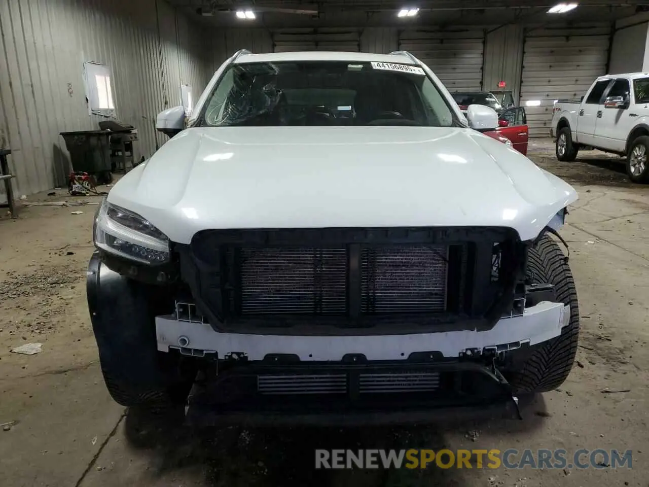 5 fotografías del automóvil dañado YV4102PK6L1533053 VOLVO XC90 2020