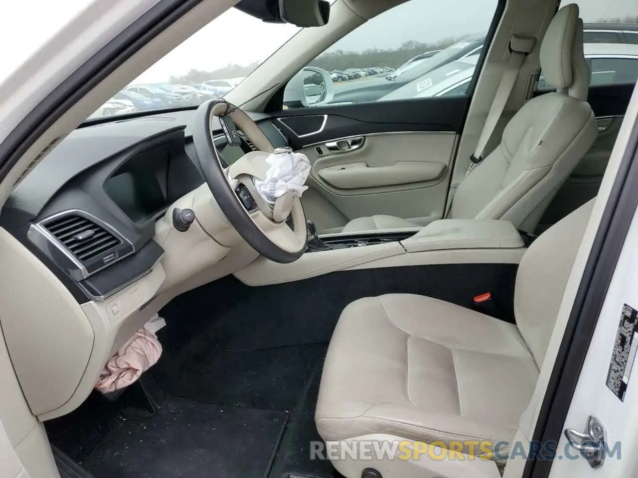 7 fotografías del automóvil dañado YV4102PK8L1564739 VOLVO XC90 2020