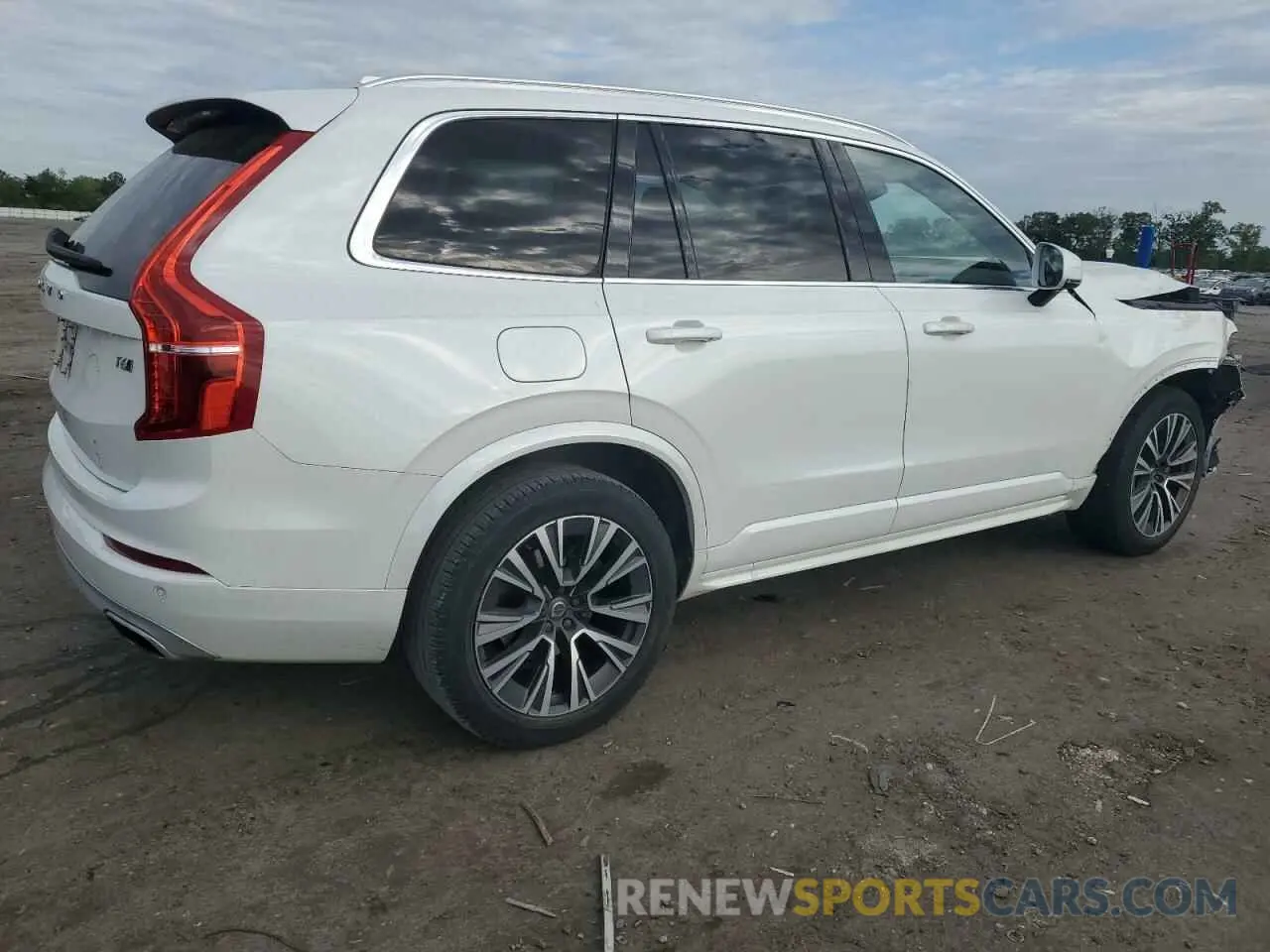 3 fotografías del automóvil dañado YV4A221K2L1552735 VOLVO XC90 2020