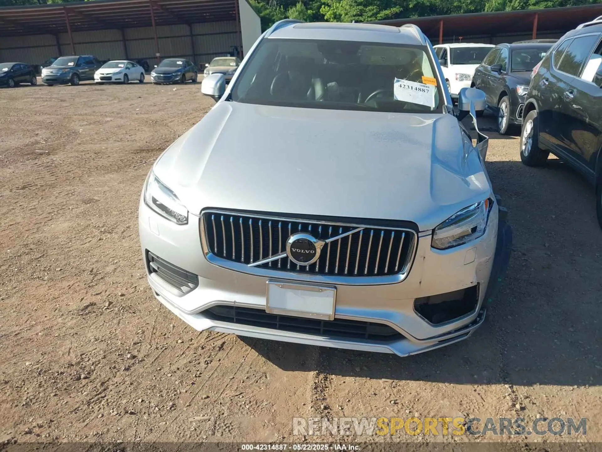 13 fotografías del automóvil dañado YV4A22PK1L1569615 VOLVO XC90 2020
