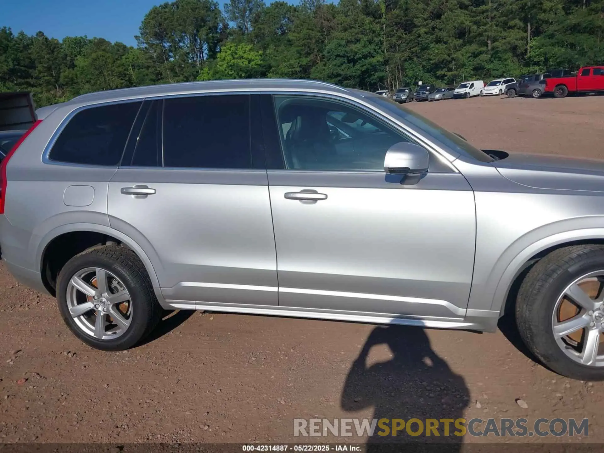 14 fotografías del automóvil dañado YV4A22PK1L1569615 VOLVO XC90 2020